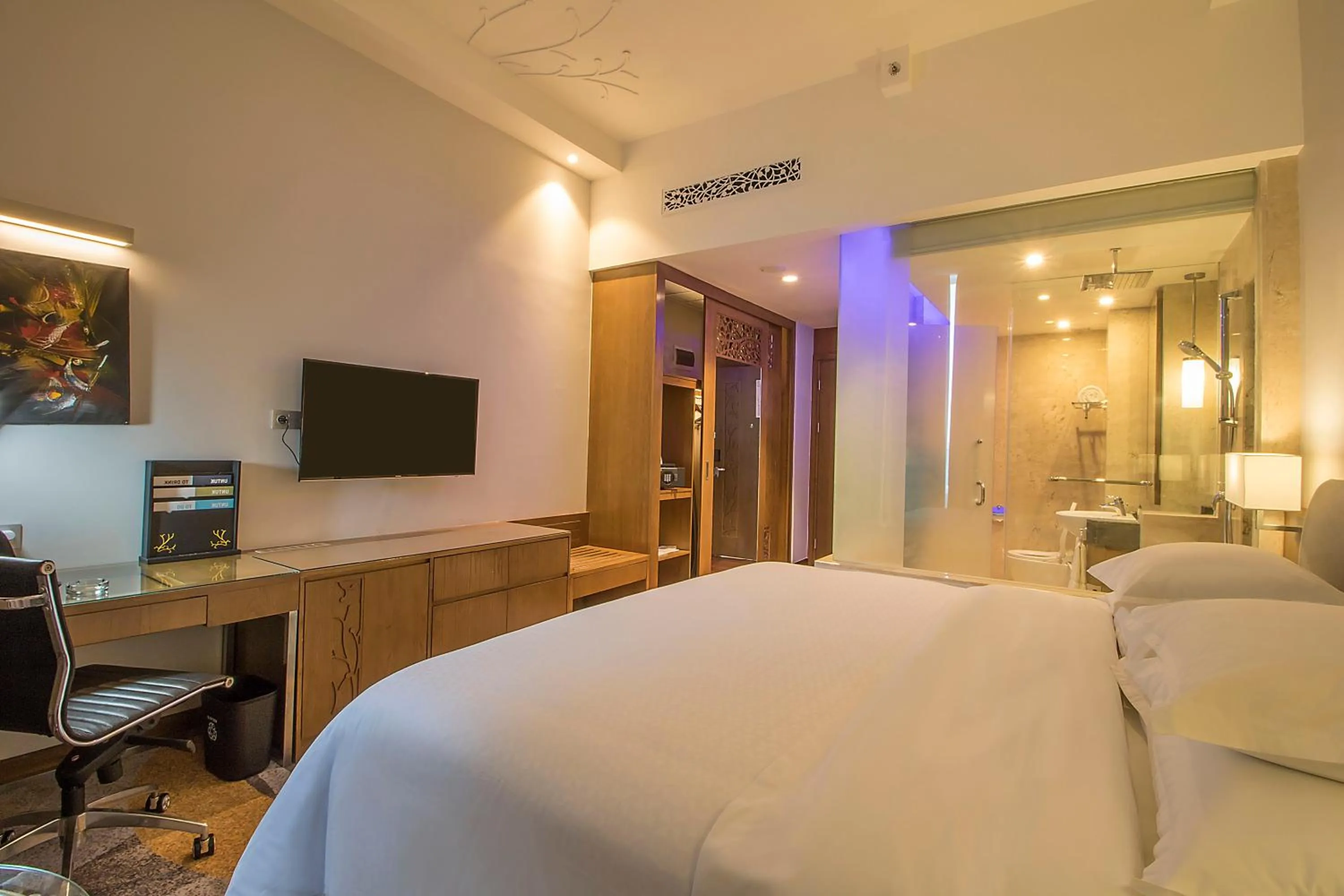 Bed in Four Points by Sheraton Manado
