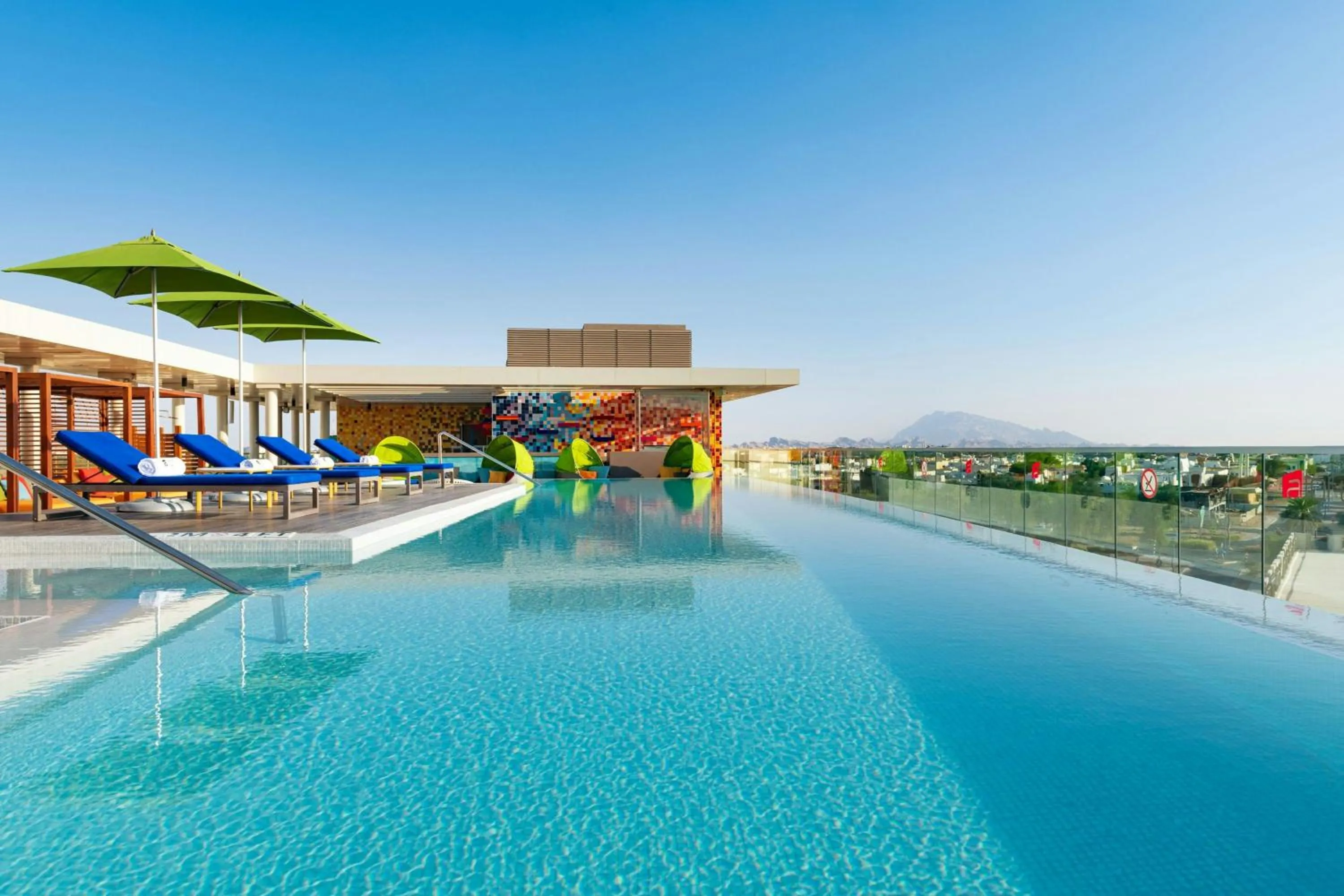 Swimming pool in Aloft Al Ain