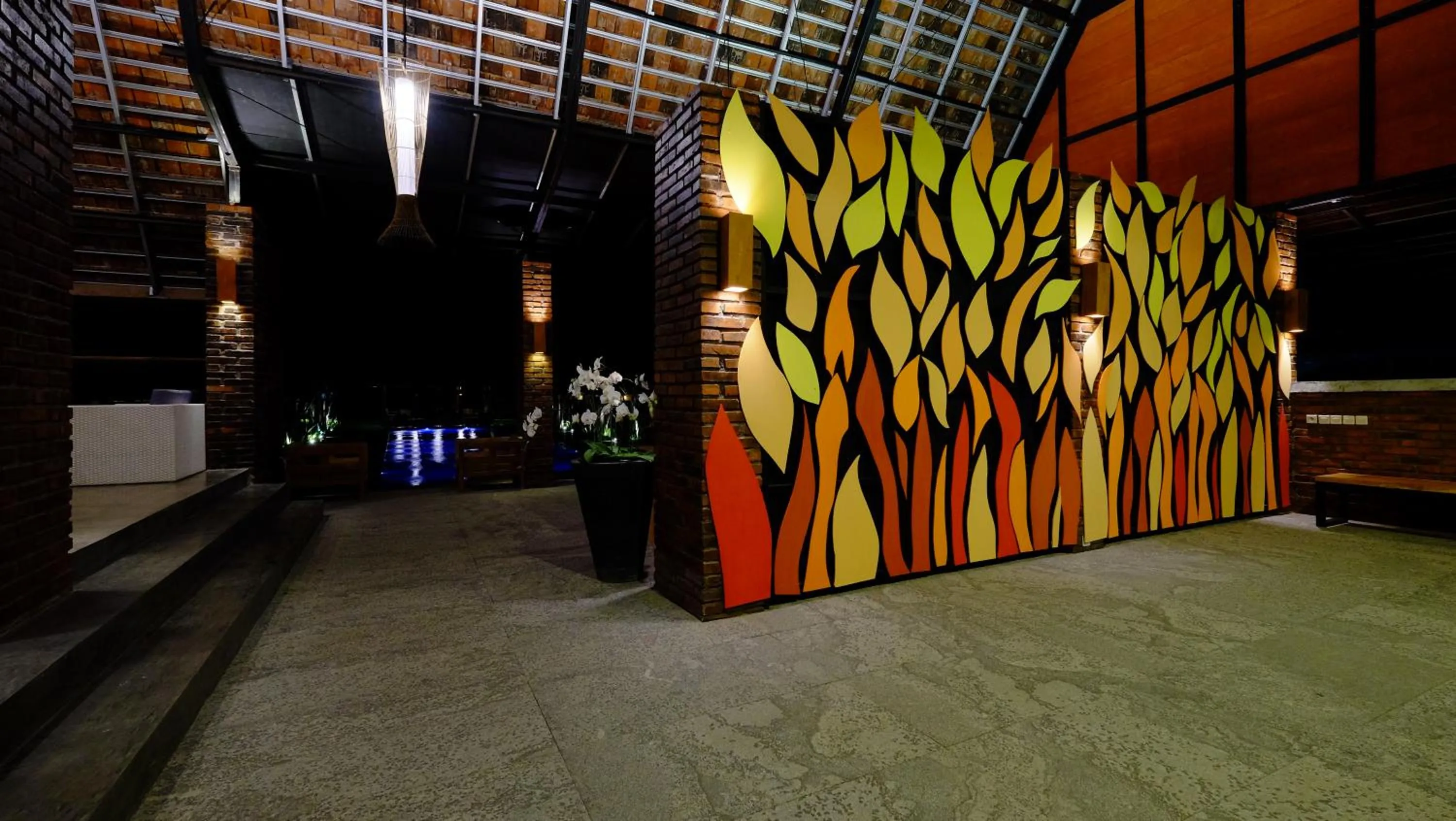 Facade/entrance in Shankara Borobudur