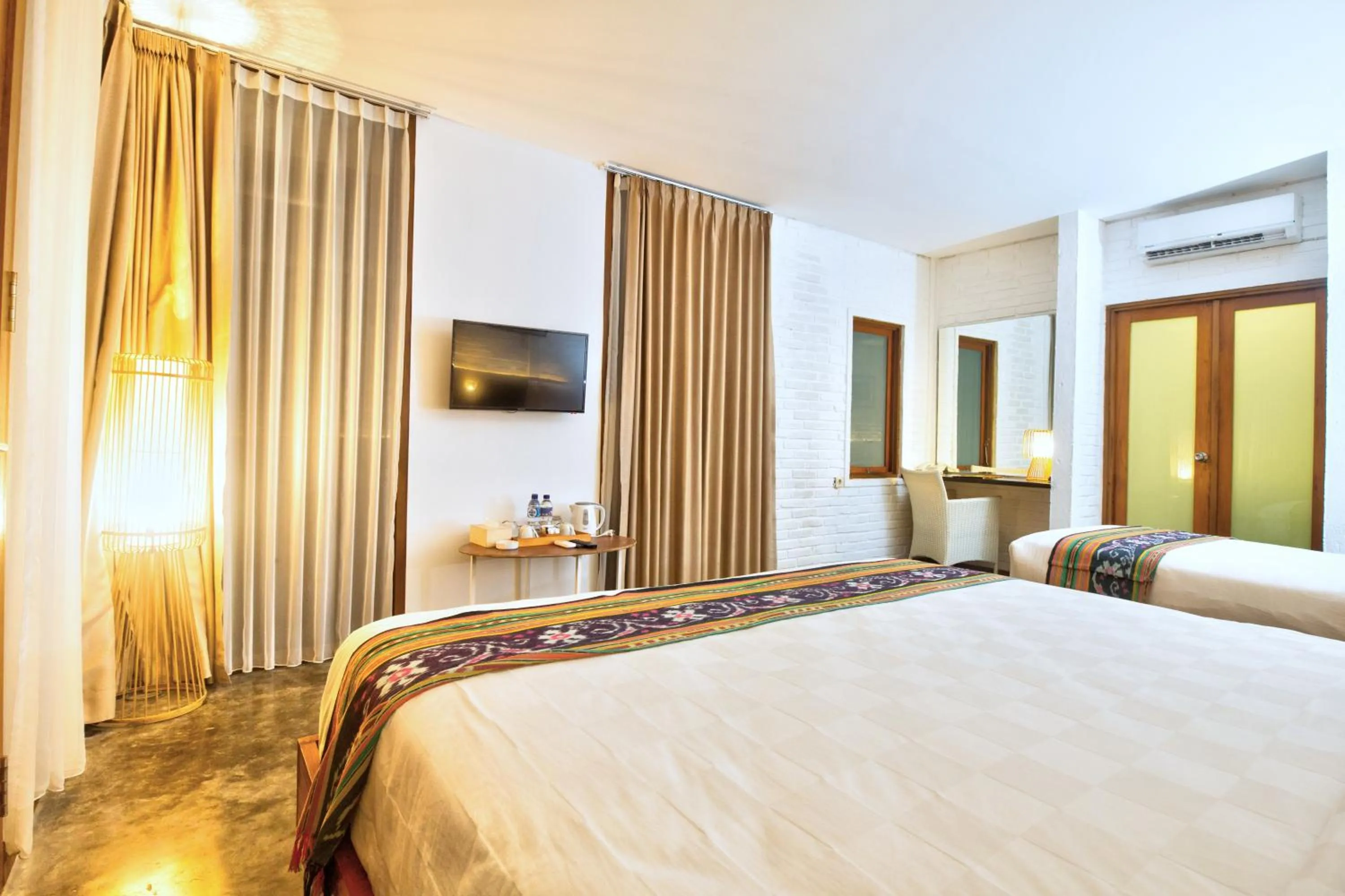 Bedroom, Bed in Shankara Borobudur