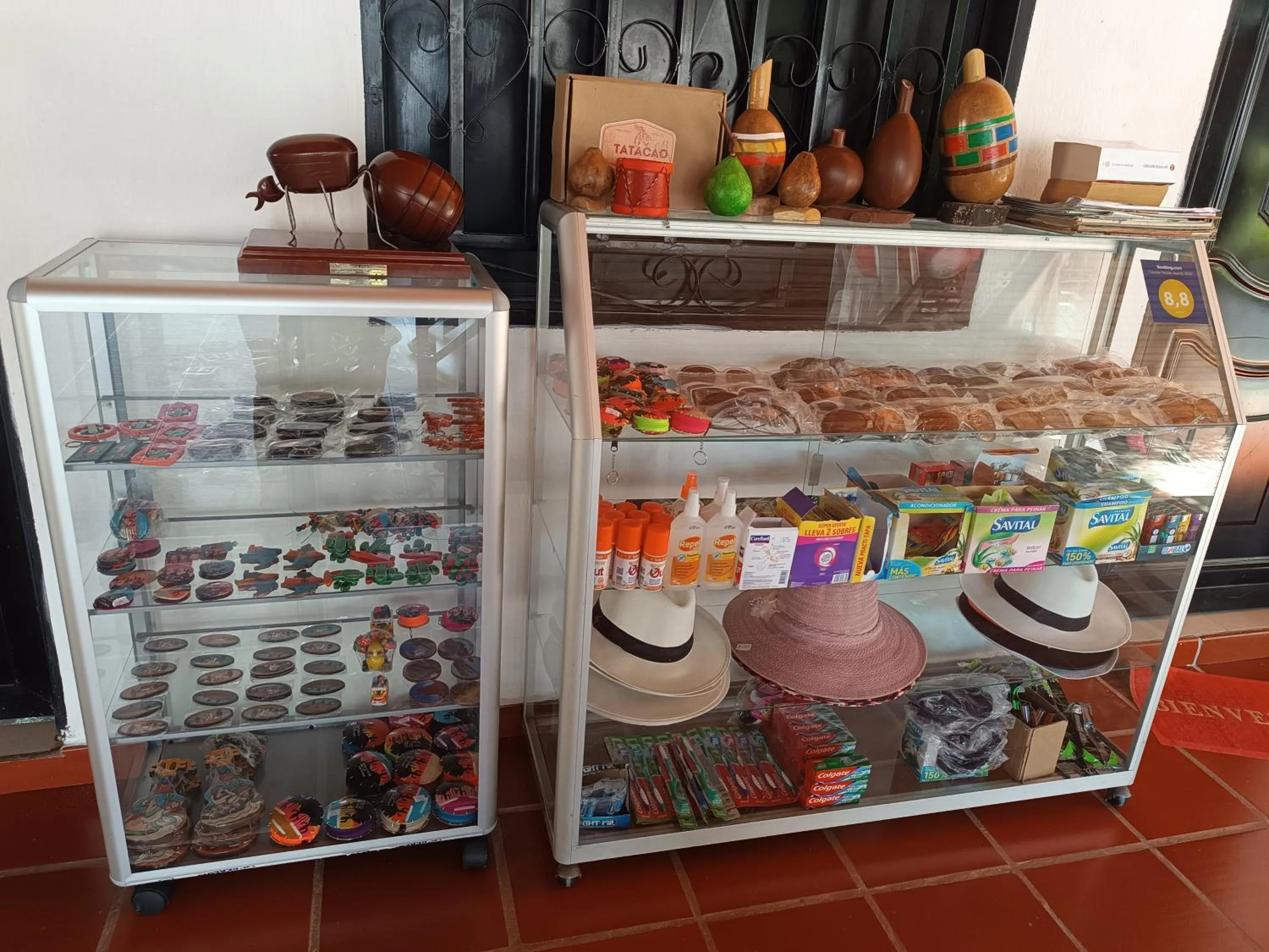 Shopping Area in Hotel Colonial Villavieja