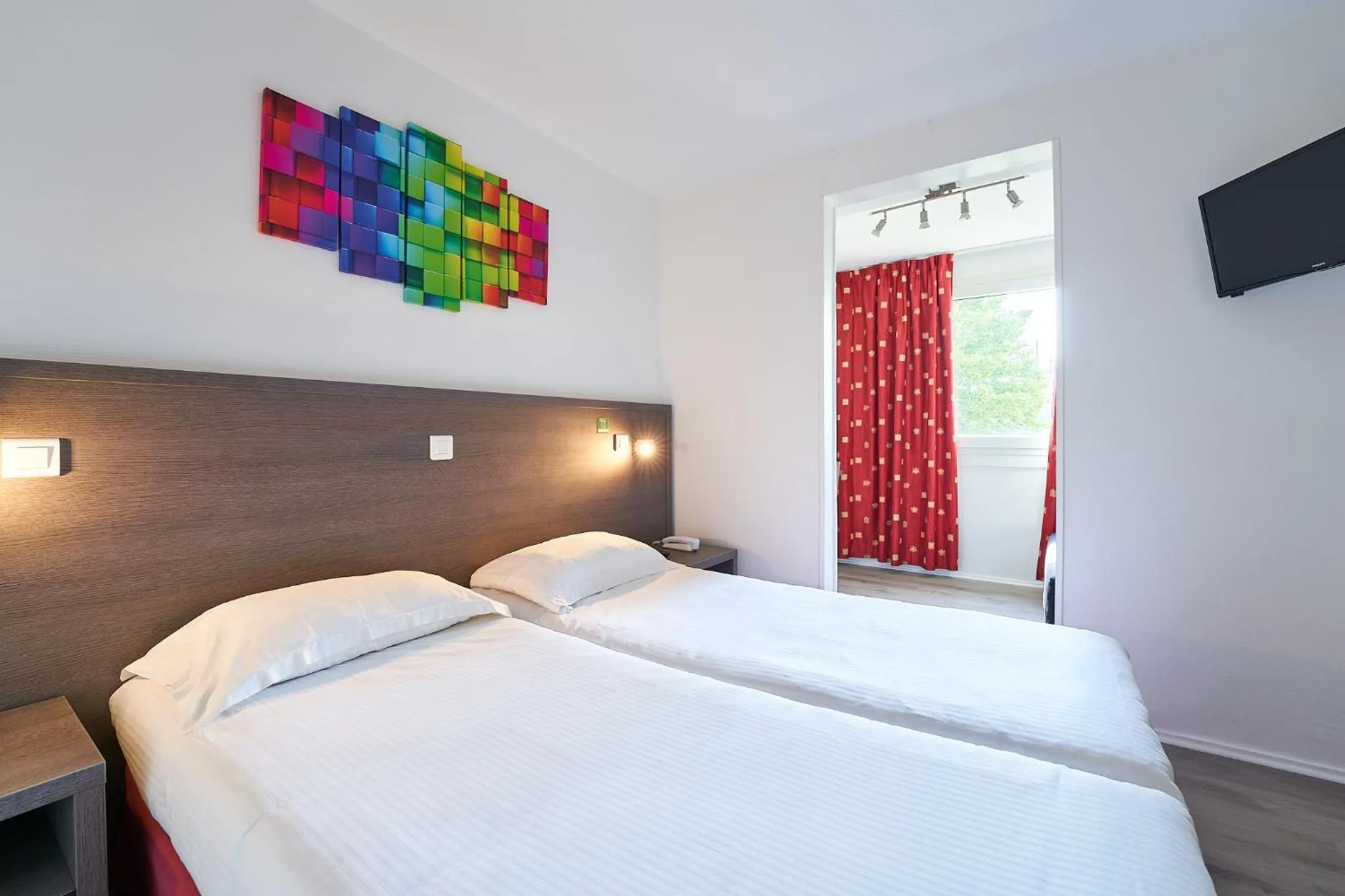 Bedroom, Bed in Authentic by balladins Dijon / Marsannay-la-Côte