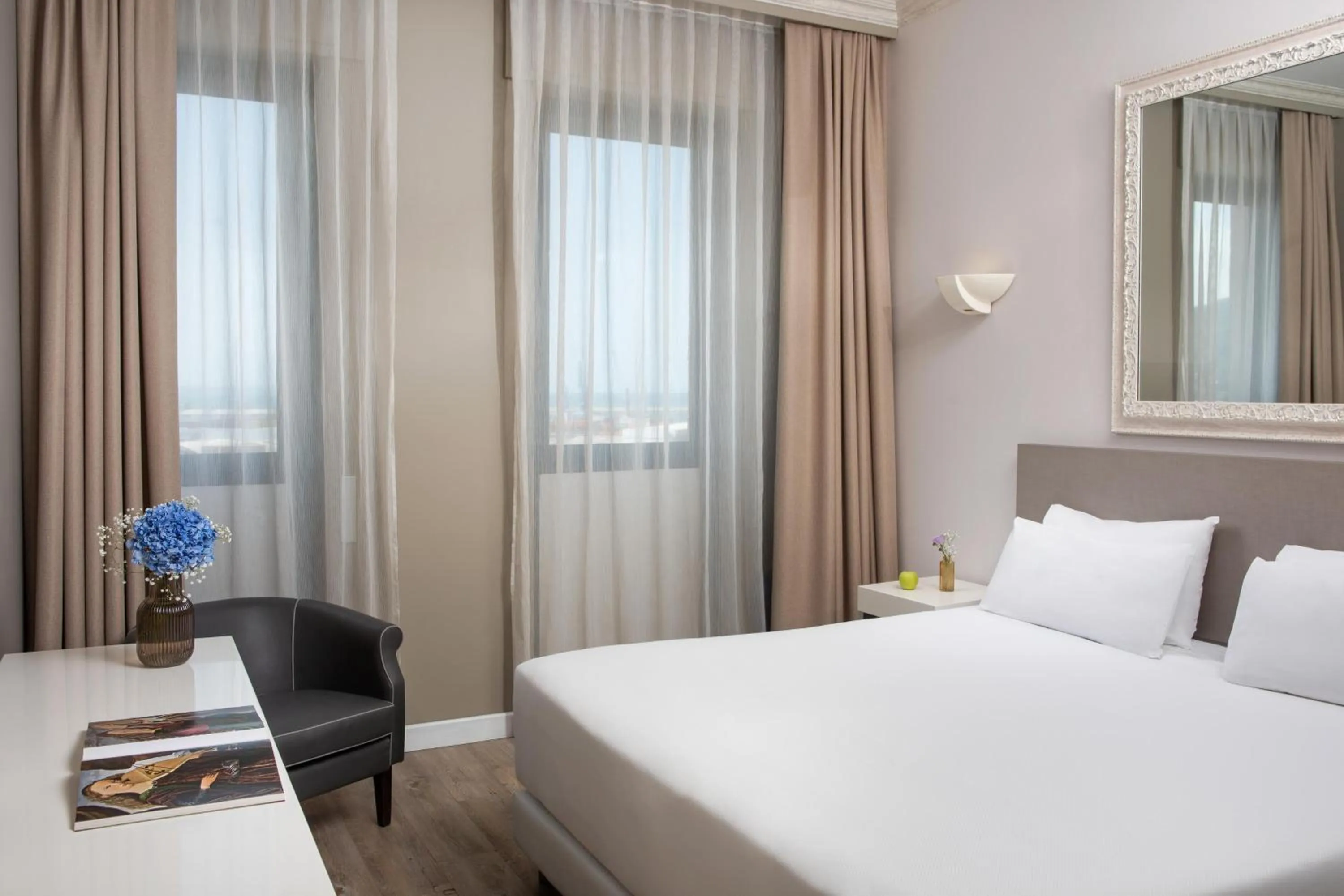 Bedroom, Bed in NH Ancona