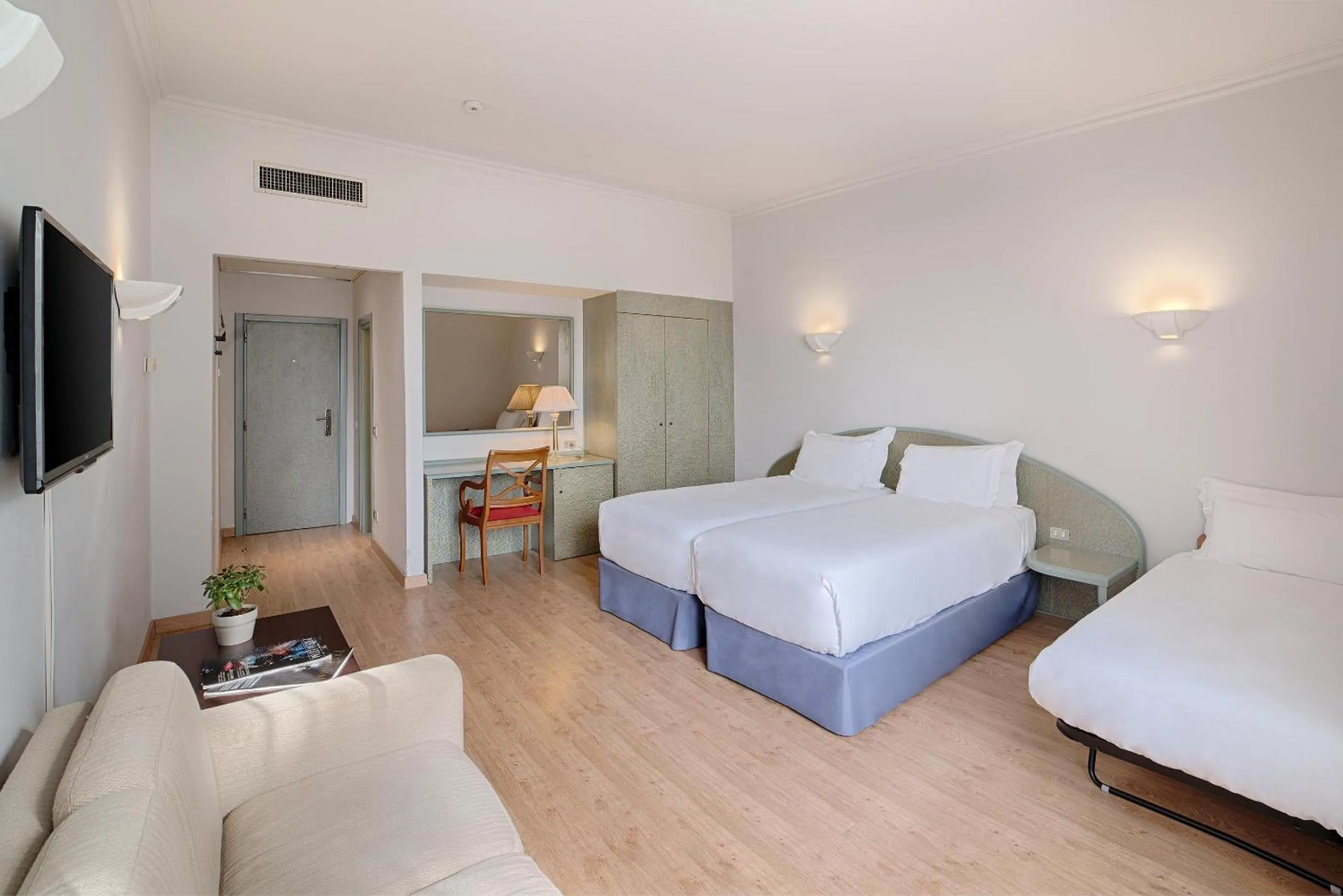 Bedroom, Bed in NH Ancona