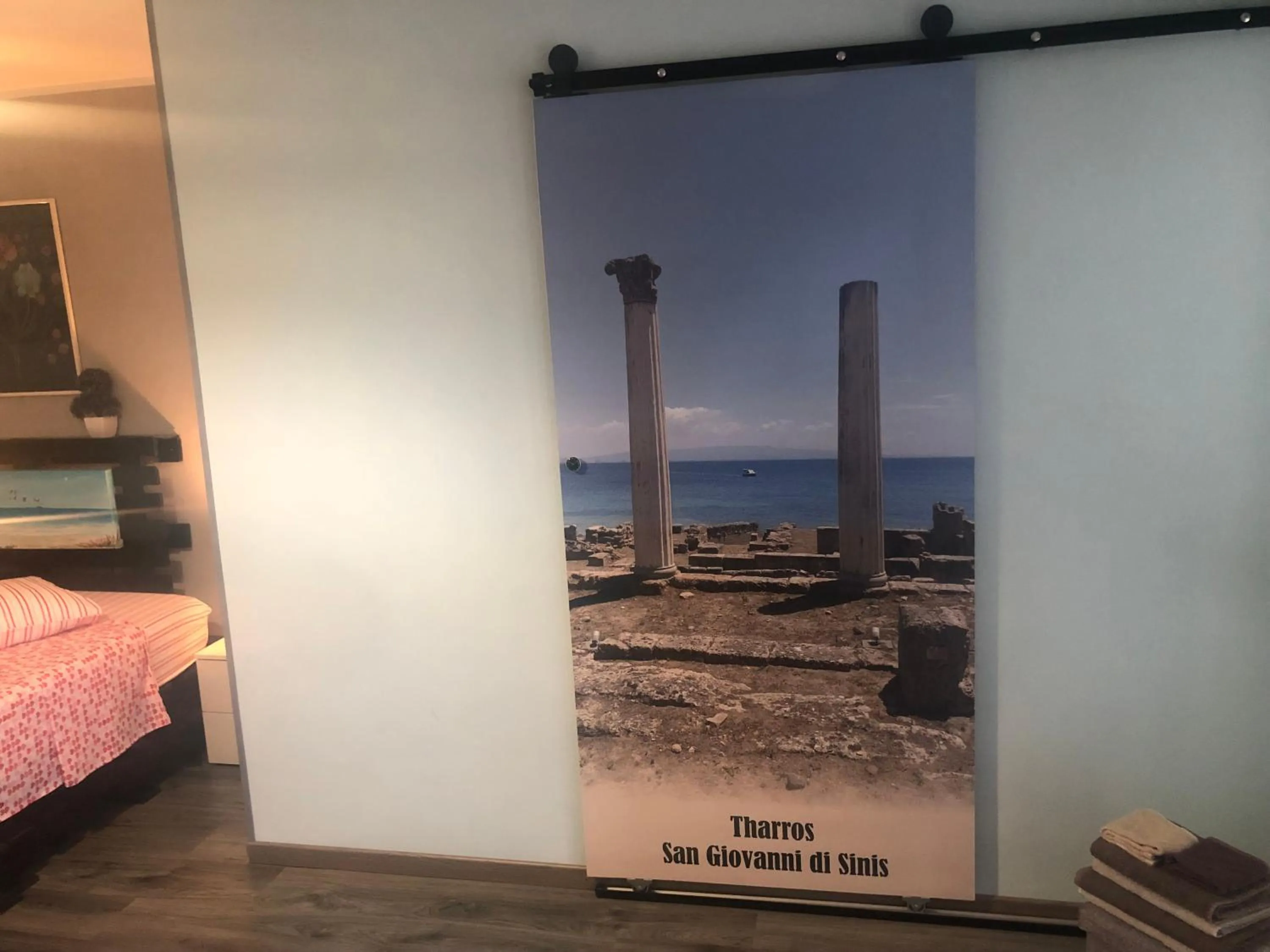 Decorative detail, Bed in B&B Filomena