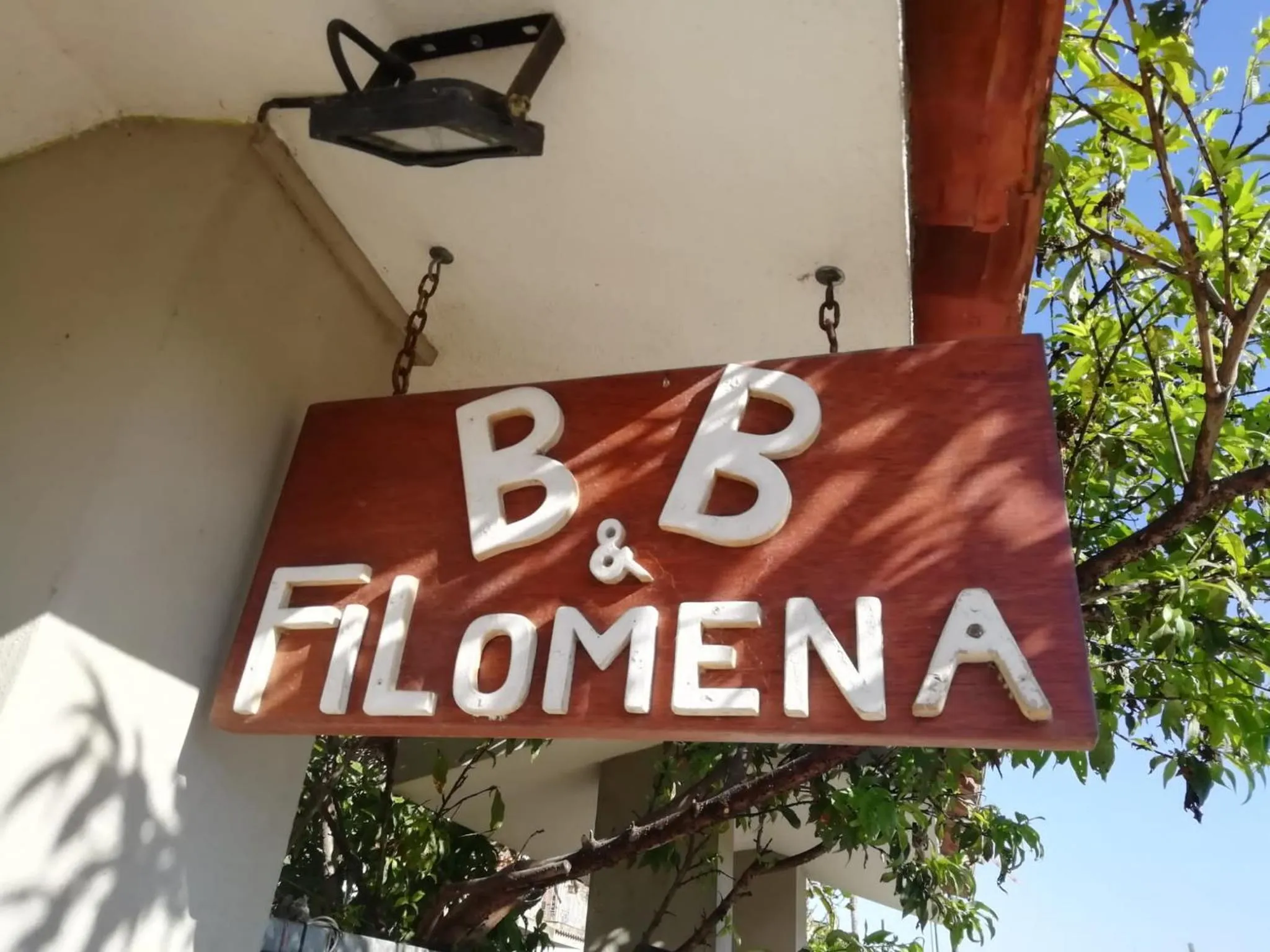 Logo/Certificate/Sign in B&B Filomena