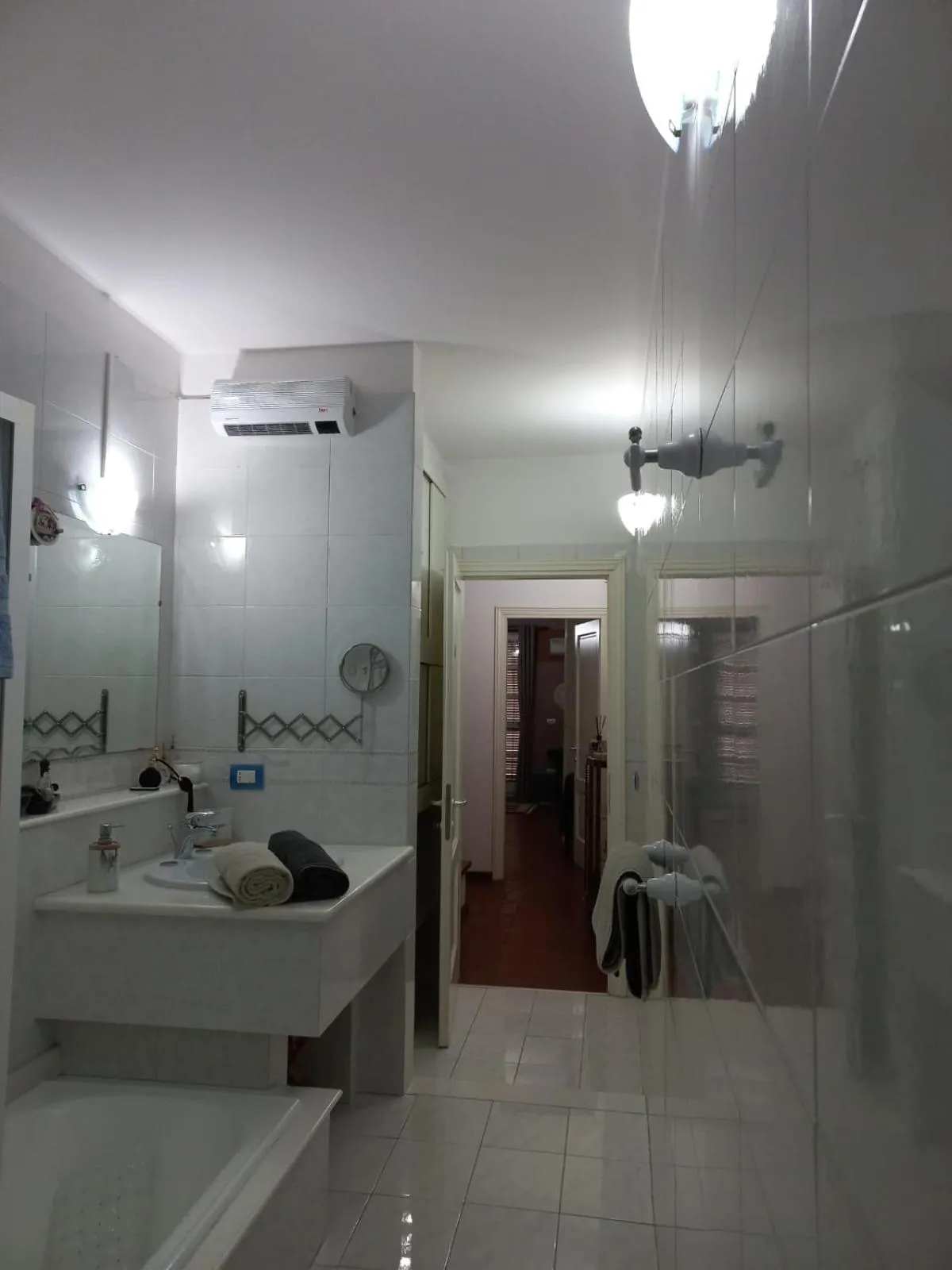 Bathroom in B&B Filomena