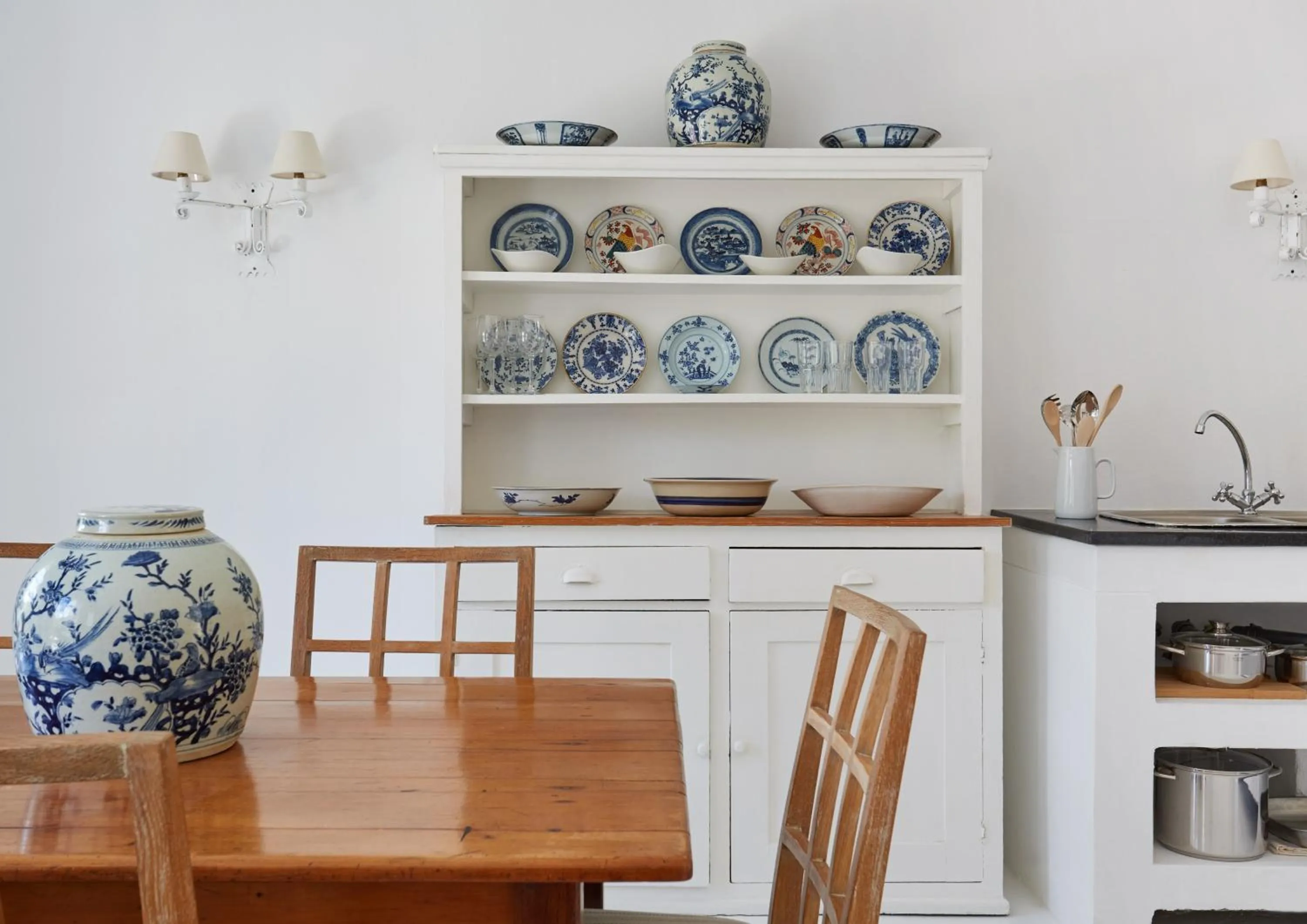 Kitchen or kitchenette in La Cotte Forest Cottages