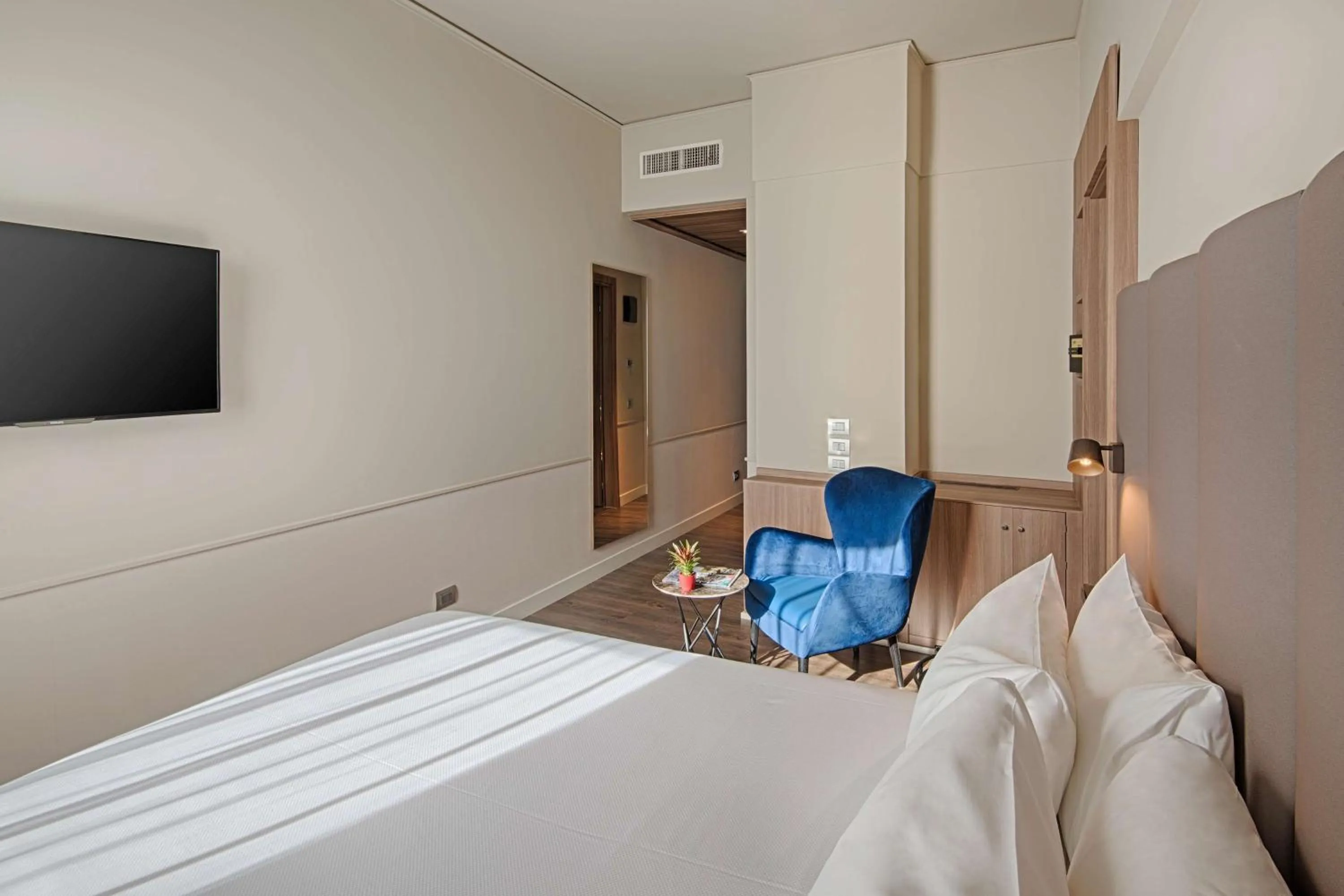 Bedroom, Bed in NH Napoli Panorama