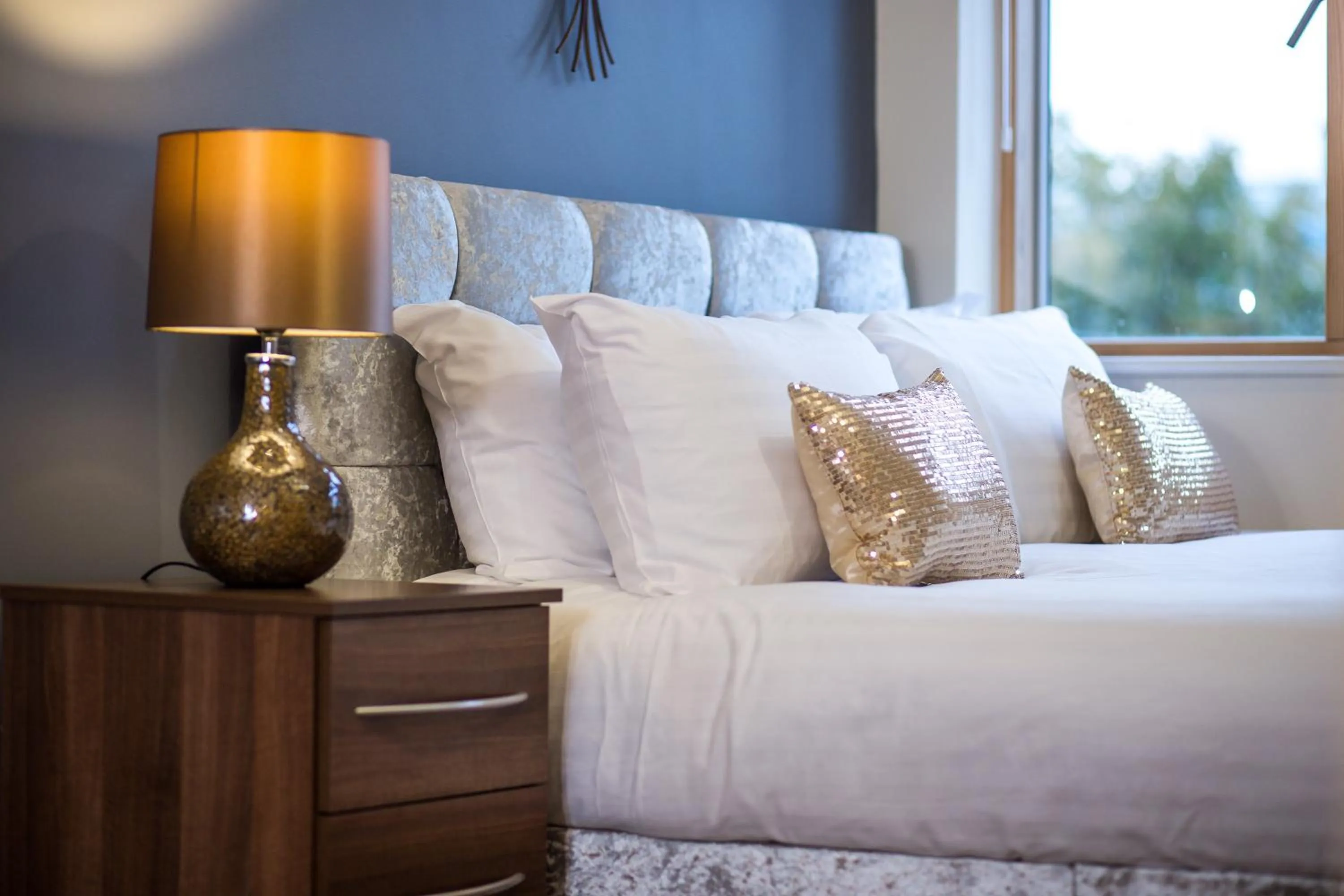 Bed in Mica Point City Centre Apartment