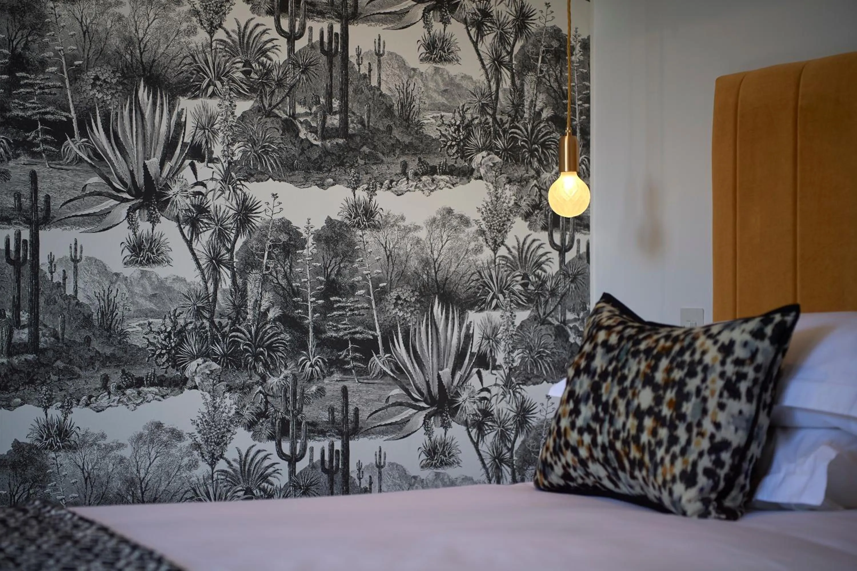 Decorative detail, Bed in The Lodge Hotel - Putney