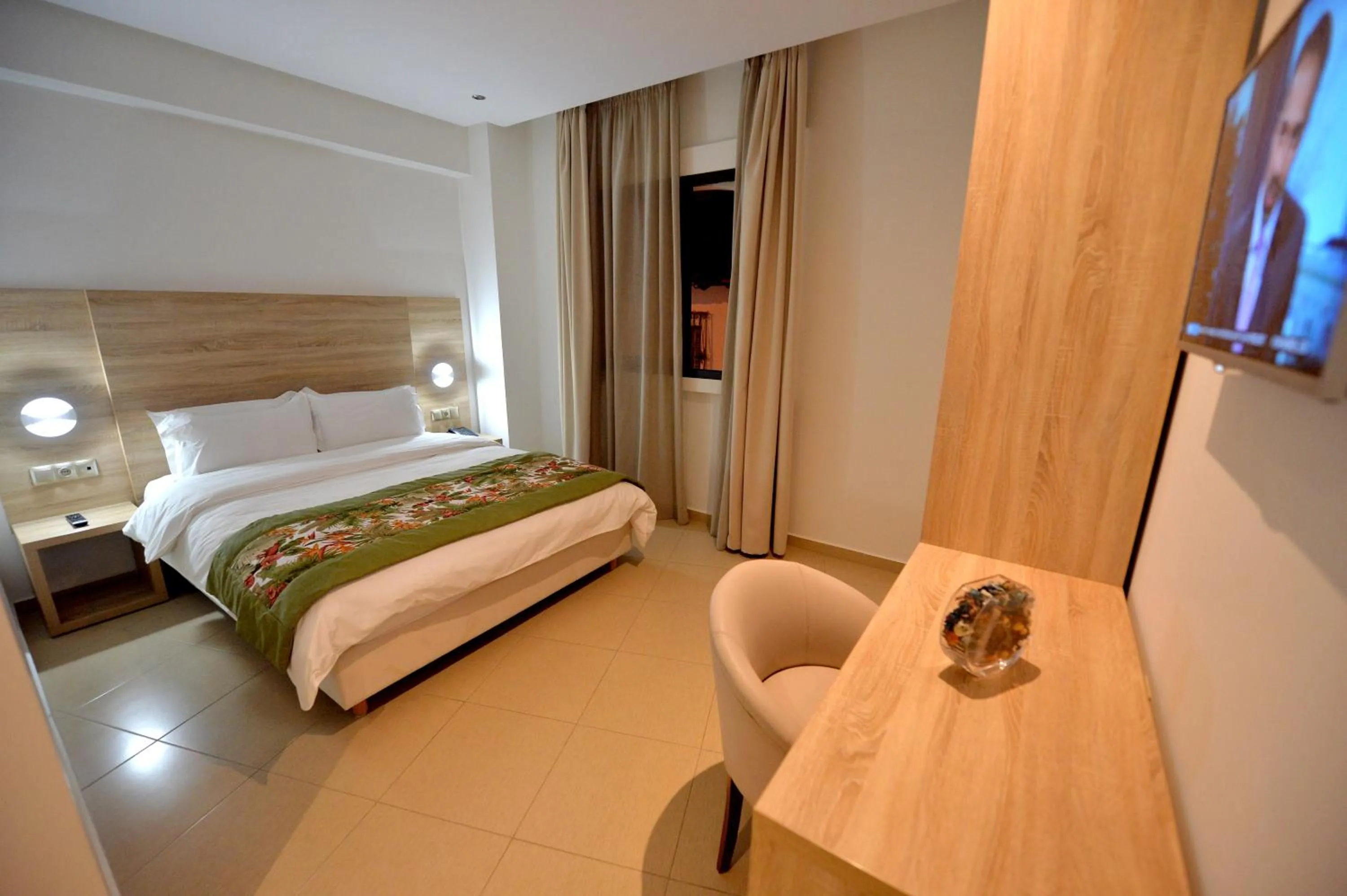 Photo of the whole room, Bed in Hotel El Djenina