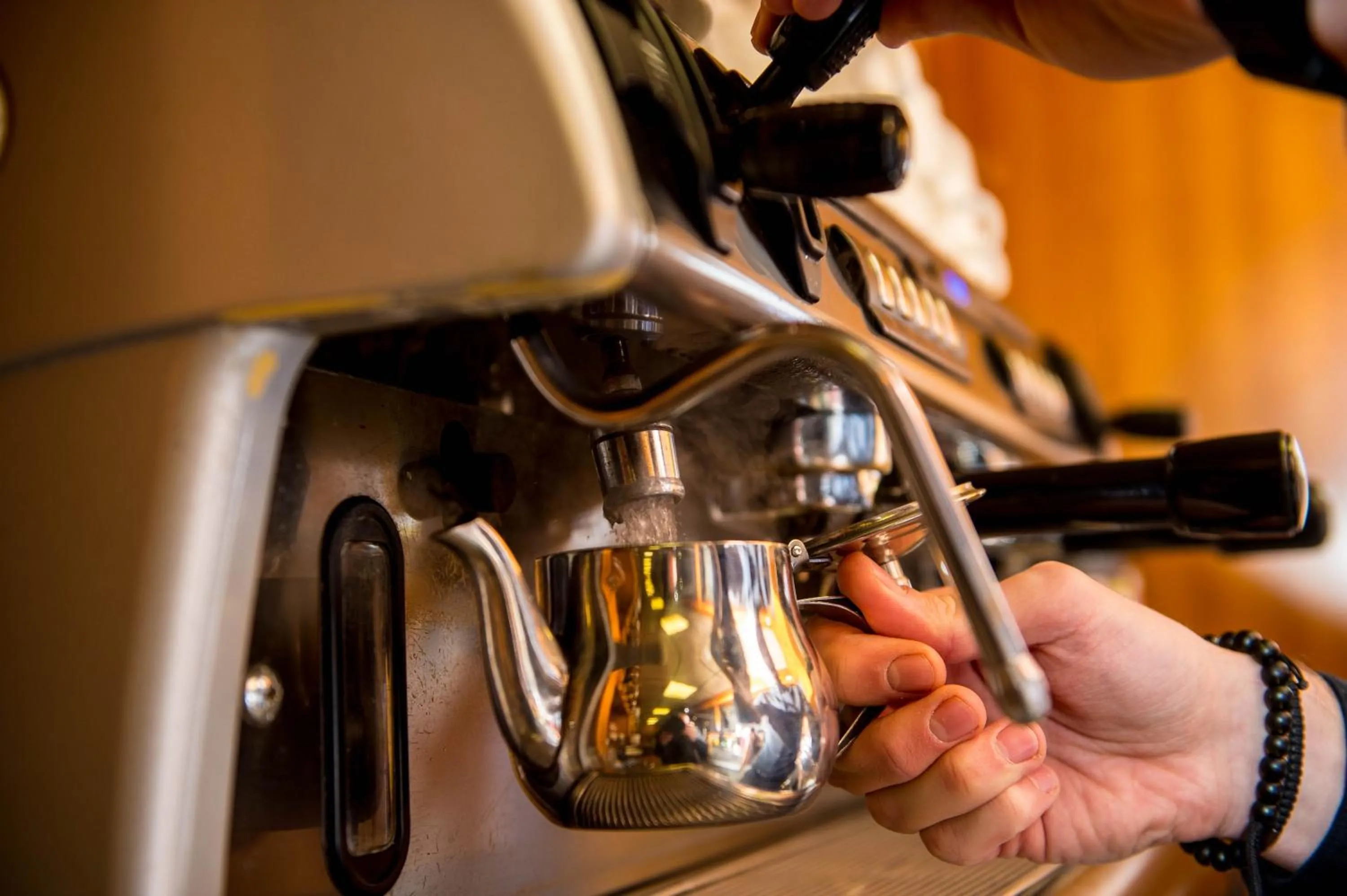 Food and drinks in Ivy Bush Royal Hotel by Compass Hospitality