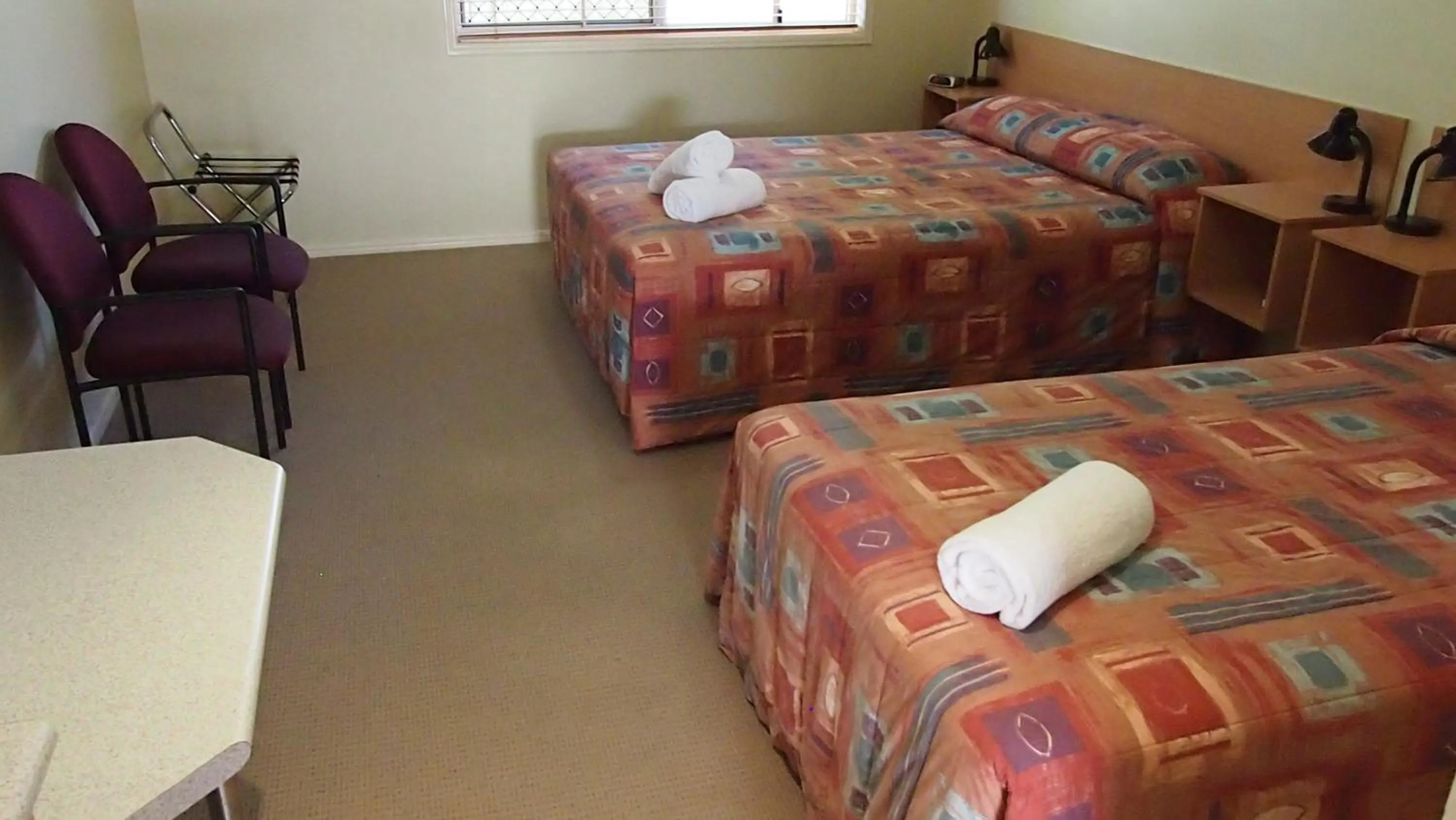 Bed in Country Roads Motor Inn Gayndah