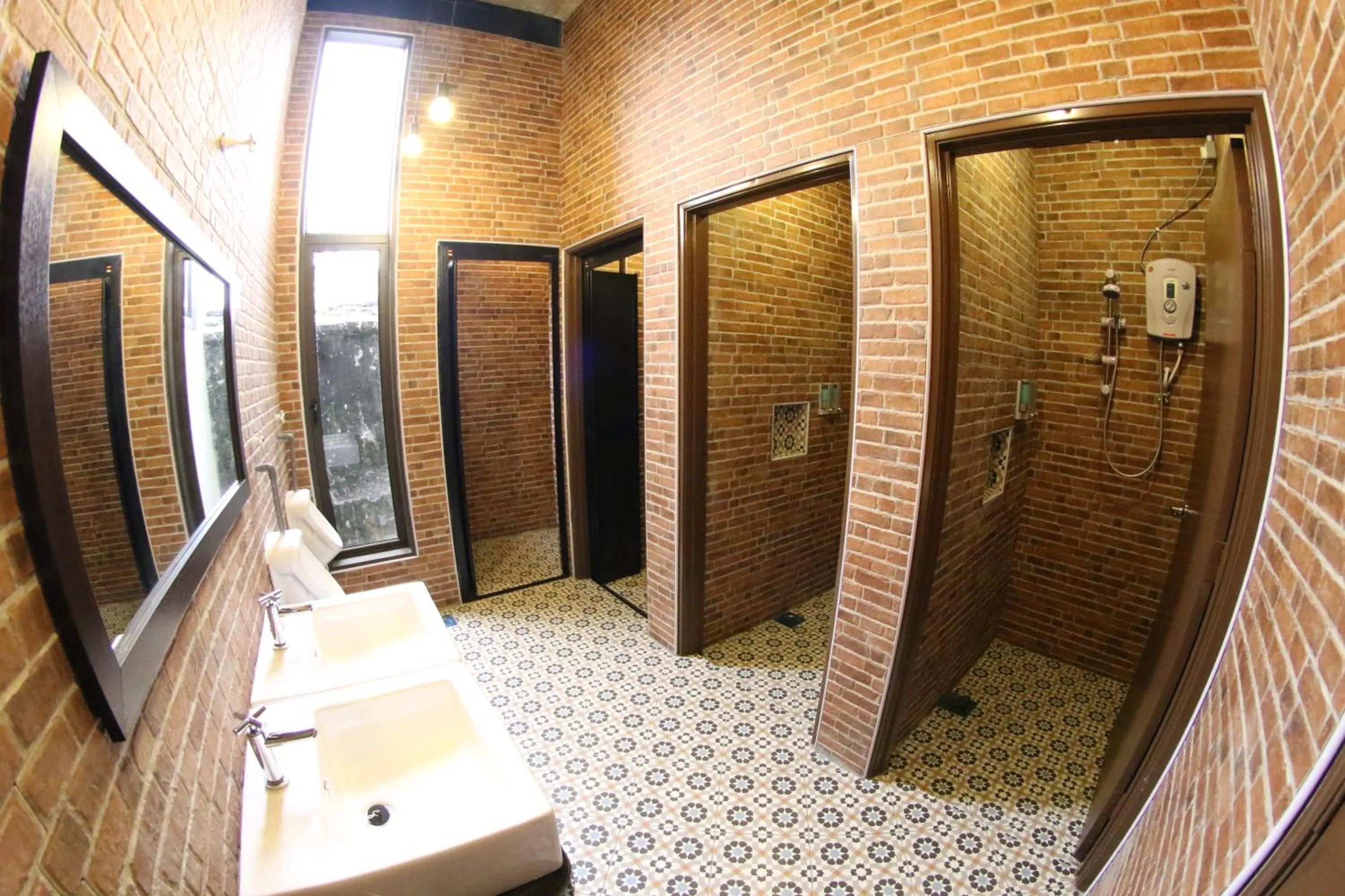 Bathroom in JQ Ban Loong Boutique Hotel