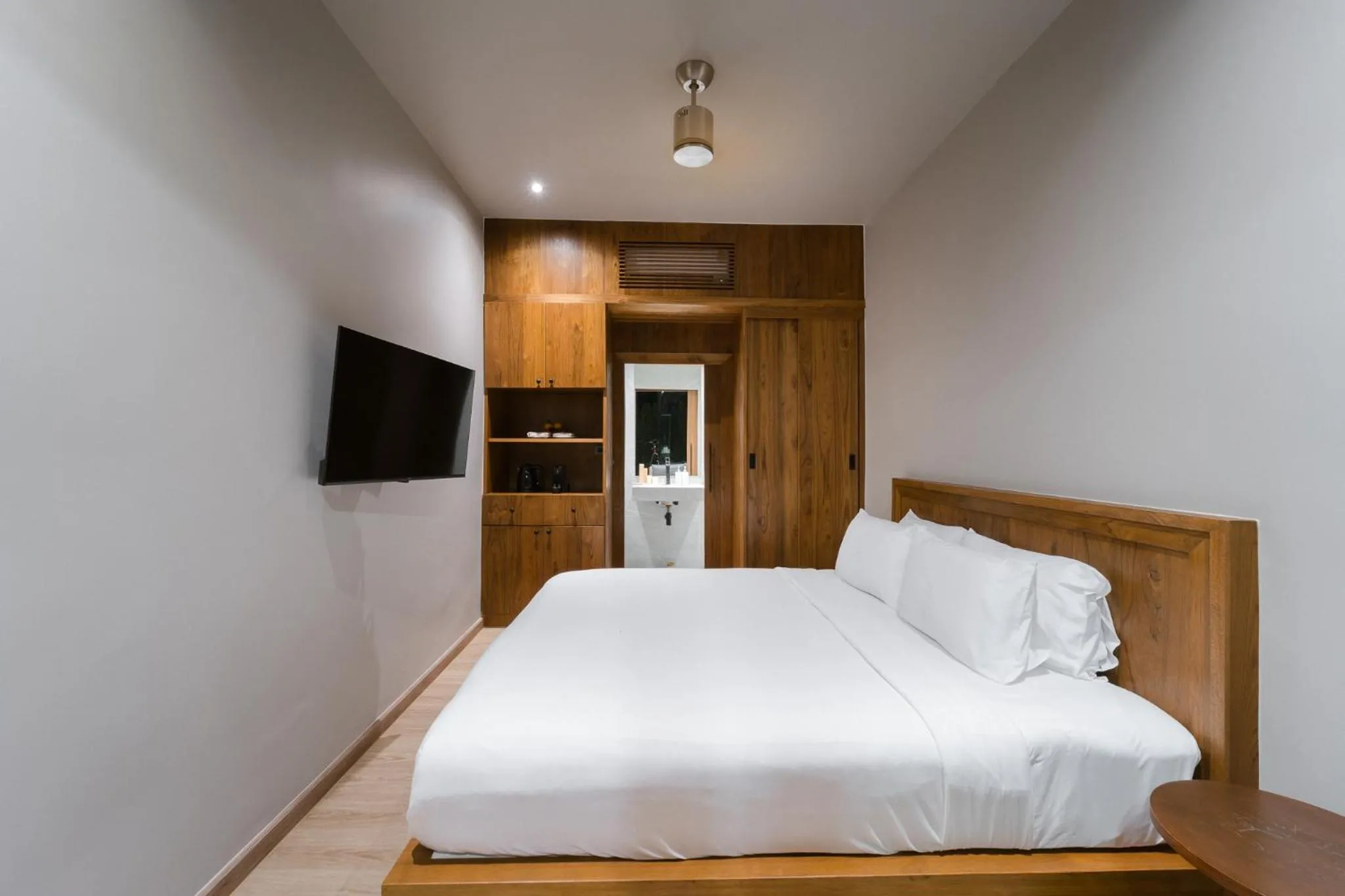 TV and multimedia, Bed in Sametnangshe Boutique