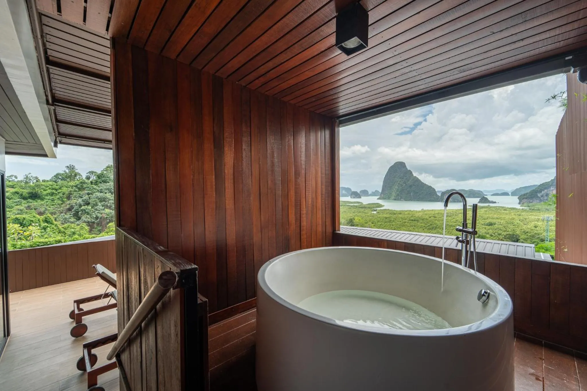 Natural landscape in Sametnangshe Boutique