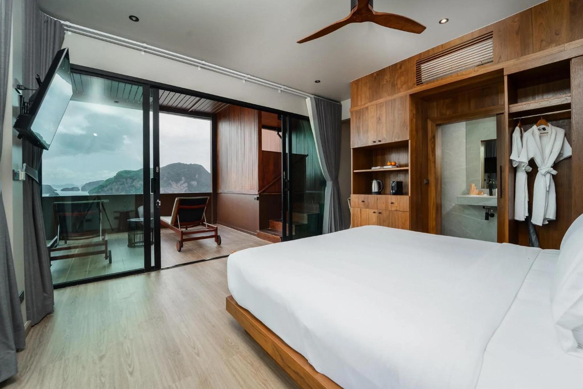 Bed in Sametnangshe Boutique