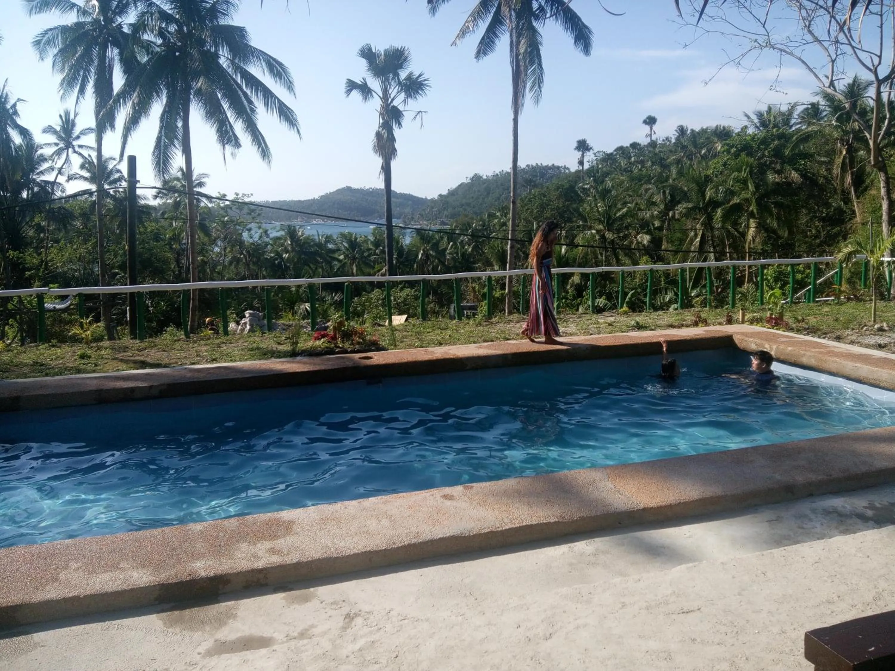 Swimming pool in Dahilig Resort