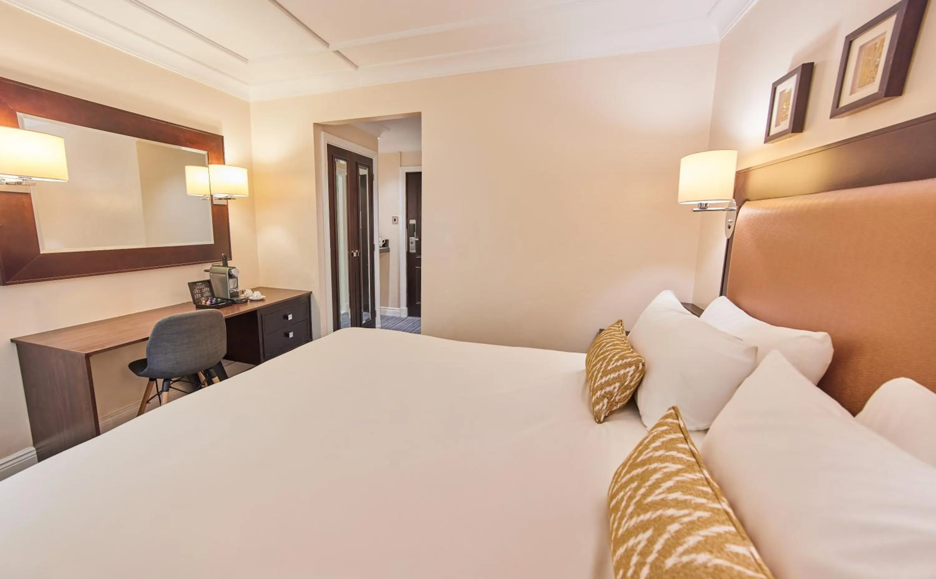 Bed in Thistle London Heathrow Terminal 5