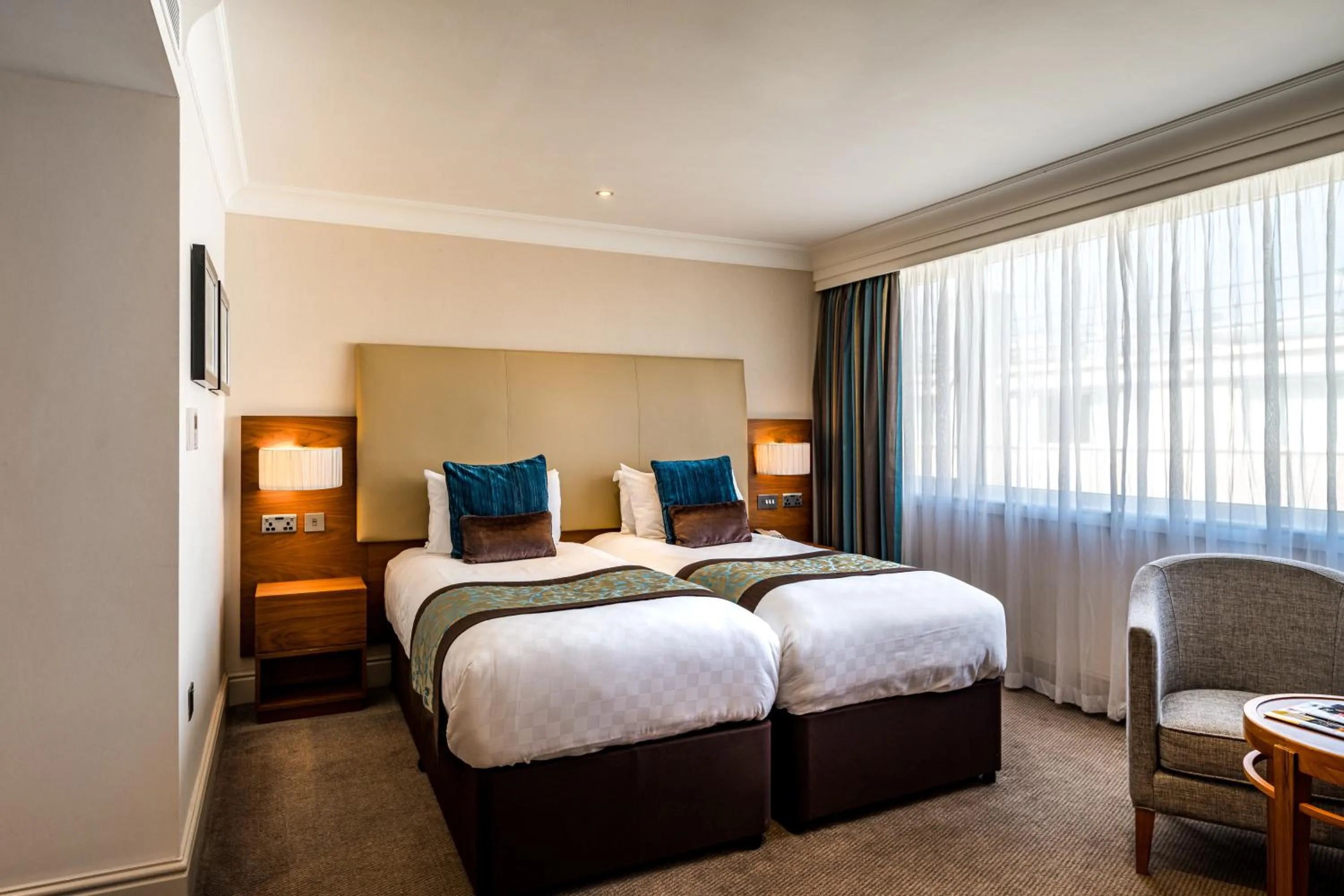 Bedroom, Bed in The Marble Arch Hotel, by Thistle