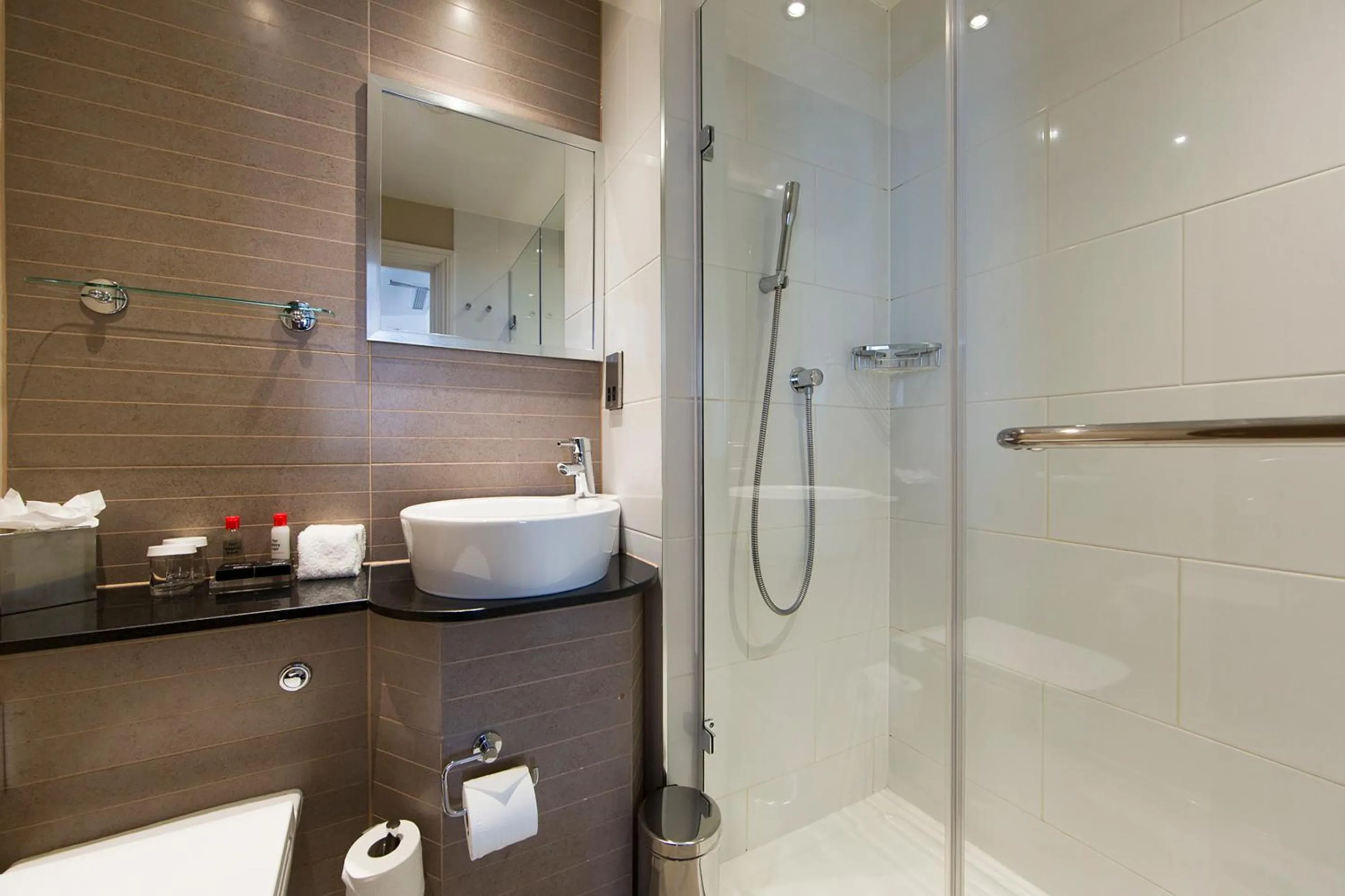 Bathroom in Thistle London Piccadilly