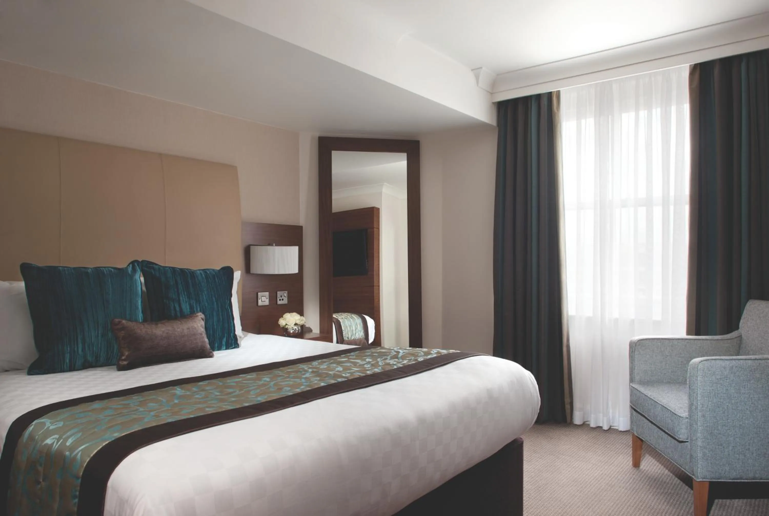 Bed in Thistle London Piccadilly