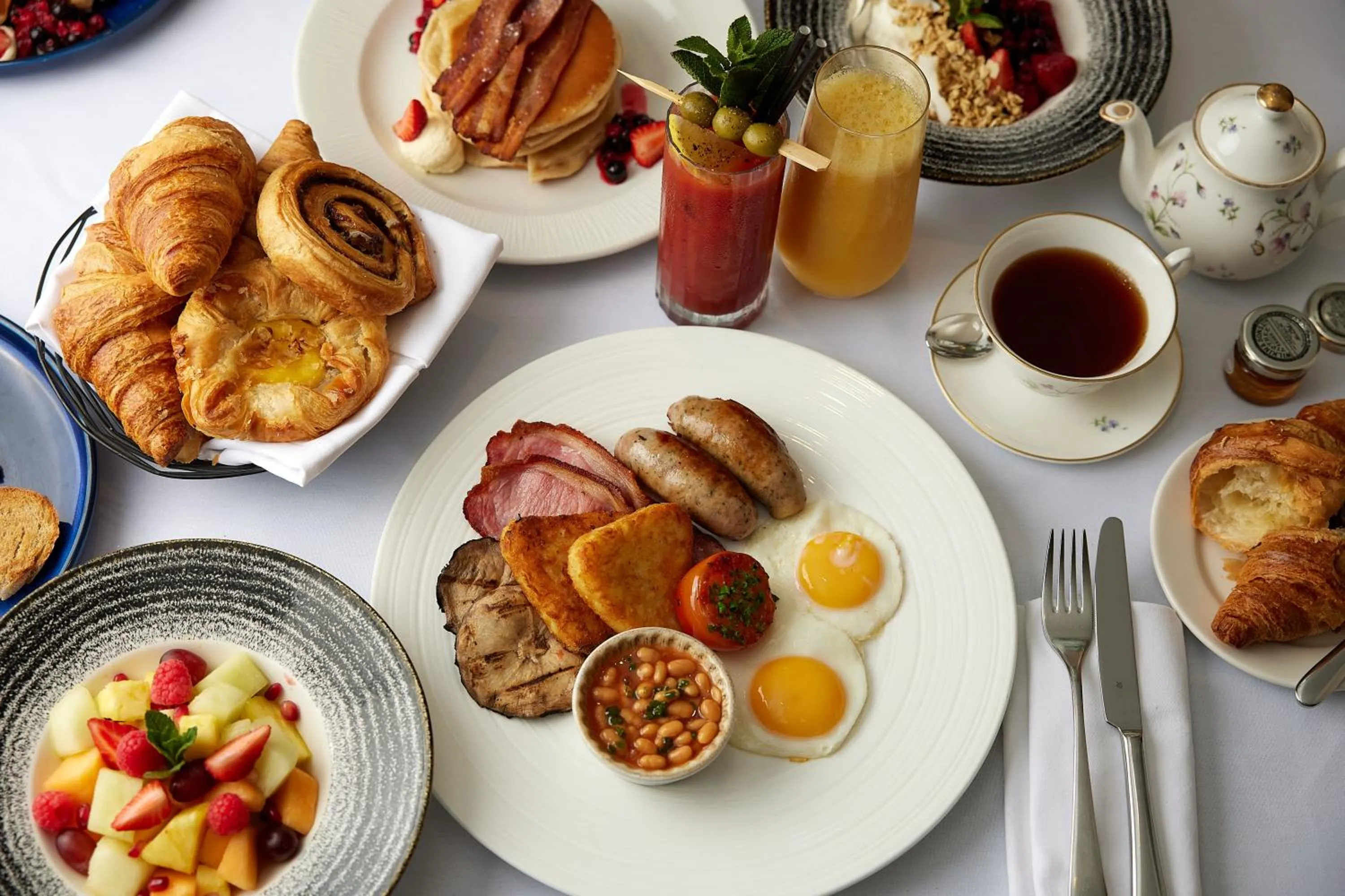 Food and drinks in The Royal Horseguards Hotel, London