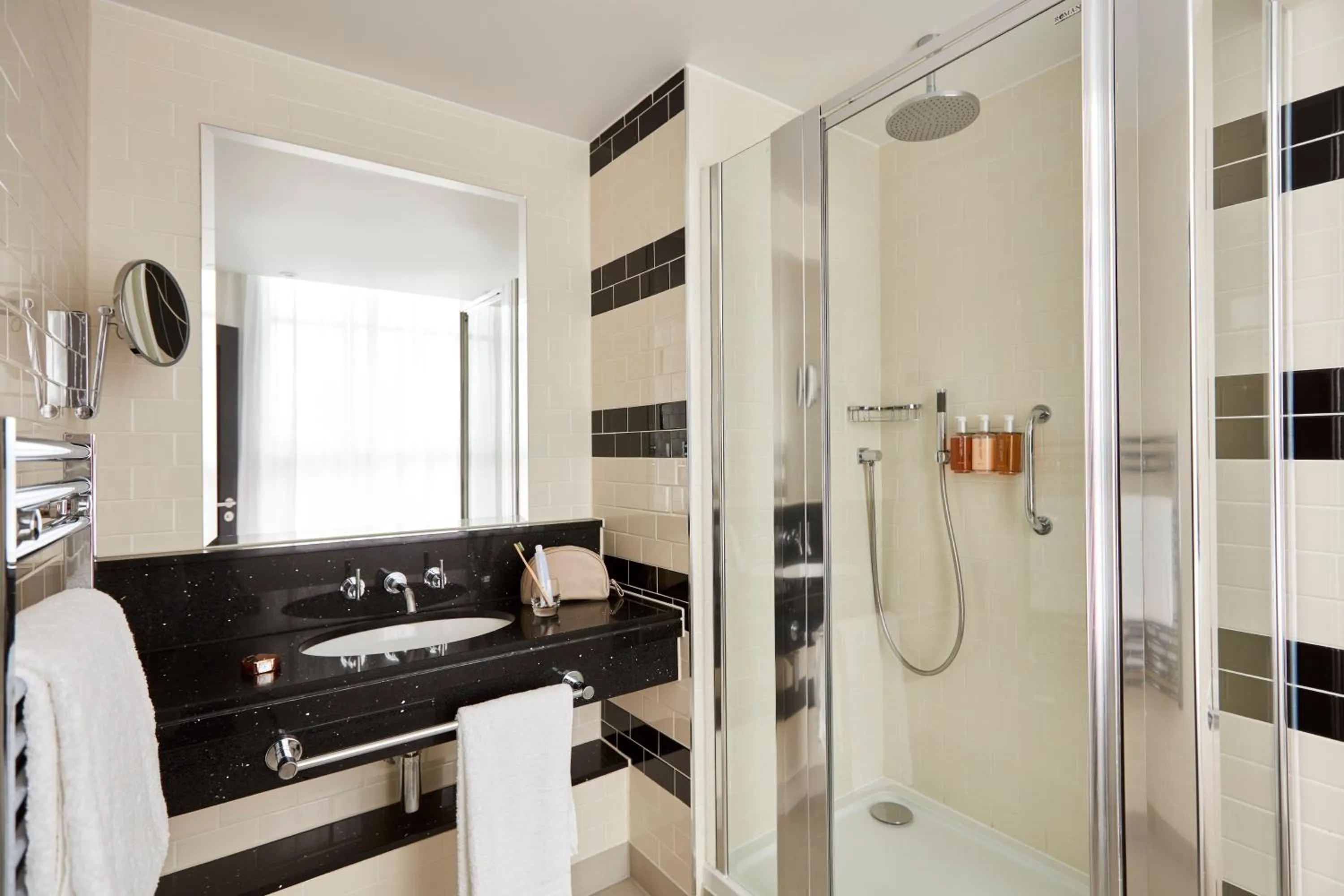 Bathroom in The Clermont London, Victoria