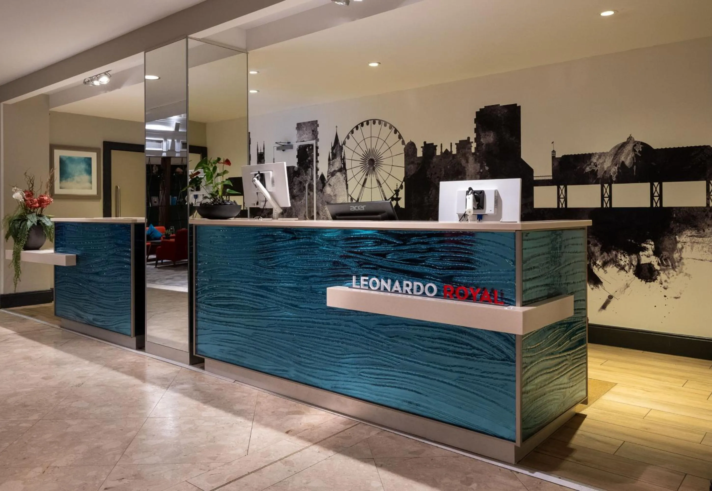 Lobby or reception in Leonardo Royal Hotel Brighton Waterfront