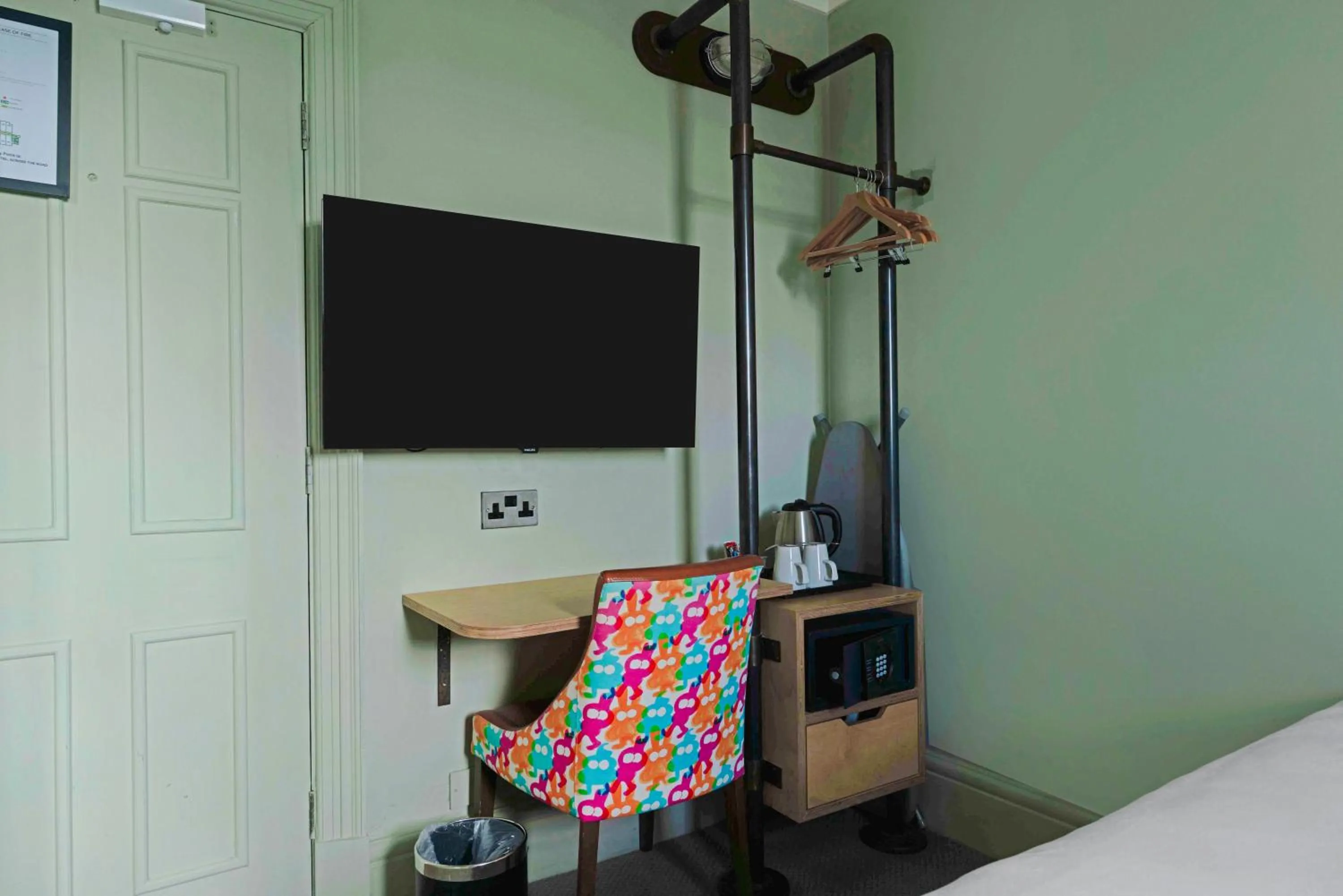 Bedroom, Bed in The Grand Bristol By Sunday