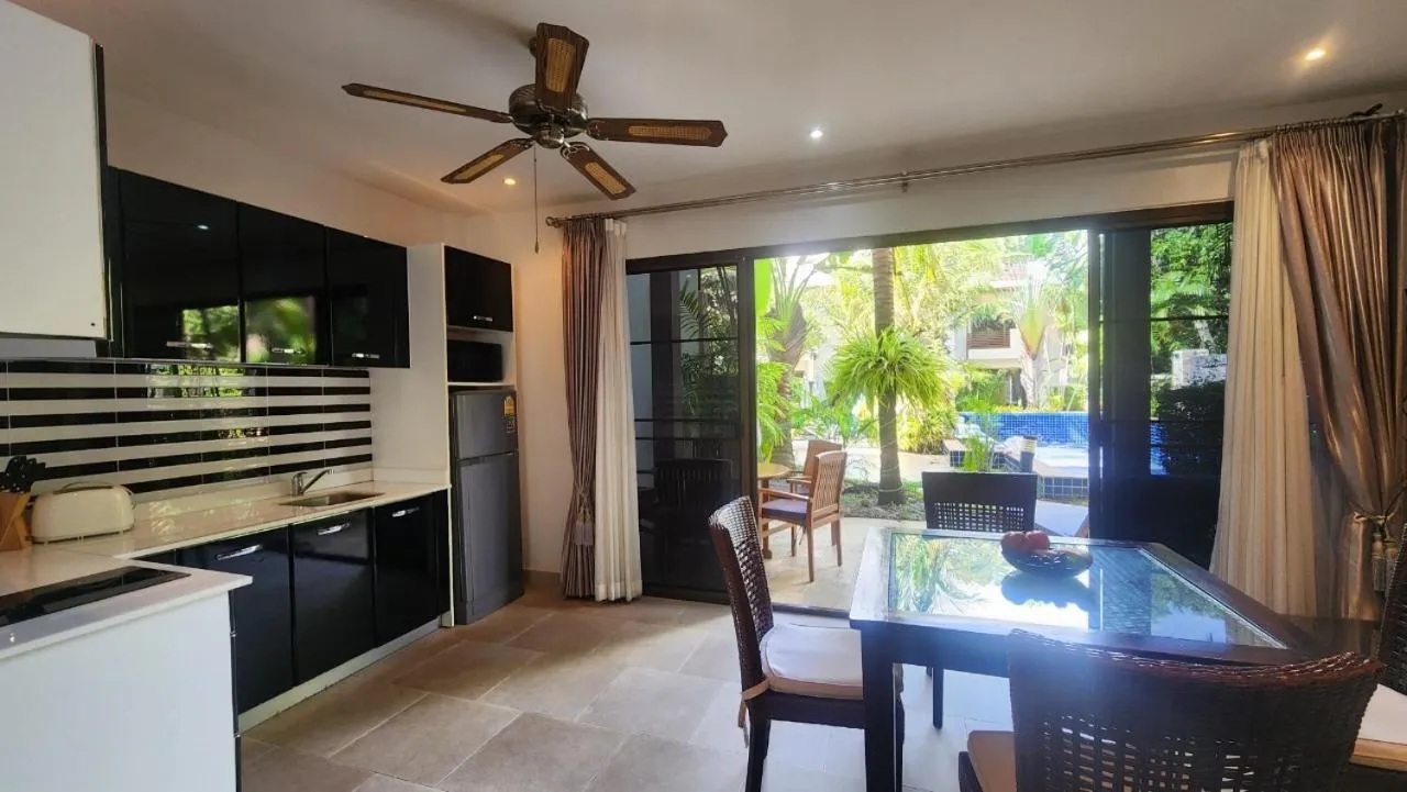 Oasis Garden & Pool Villa at VIP Resort