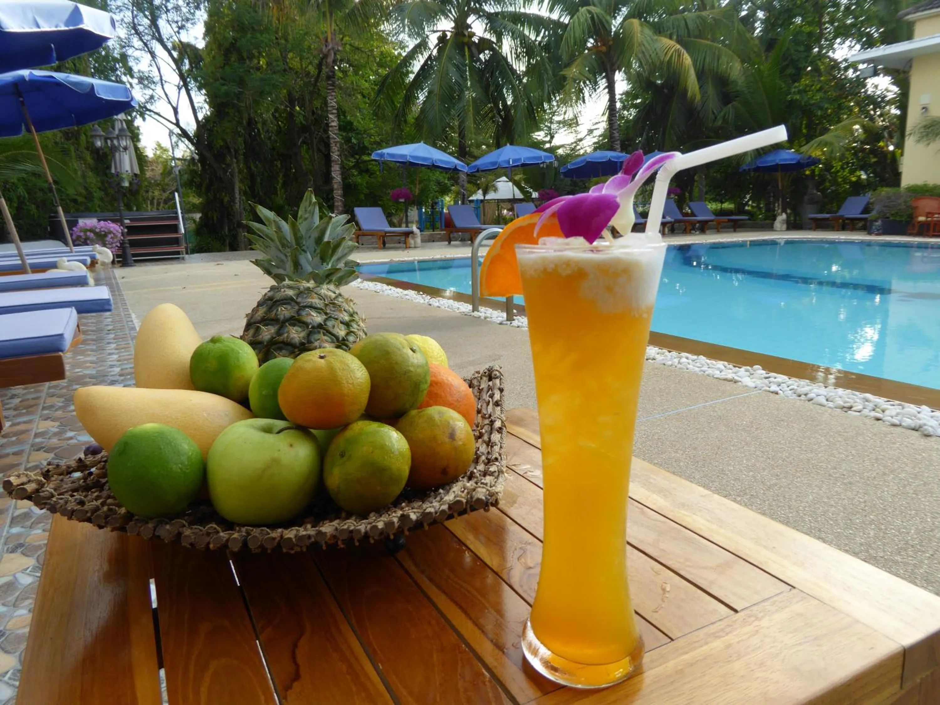 Restaurant/places to eat in Oasis Garden & Pool Villa at VIP Resort