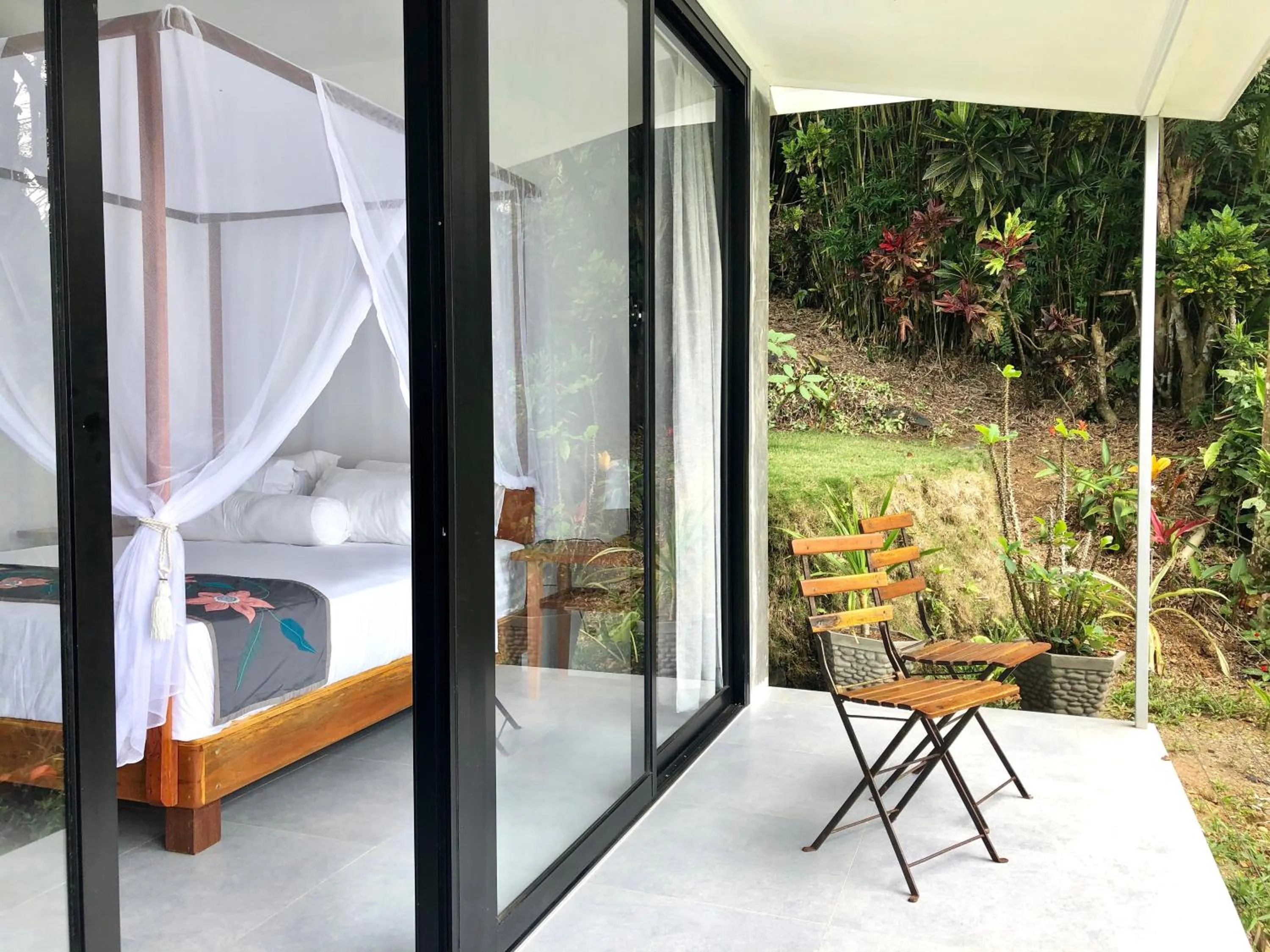 Balcony/Terrace in Puncak Air Manis Residence