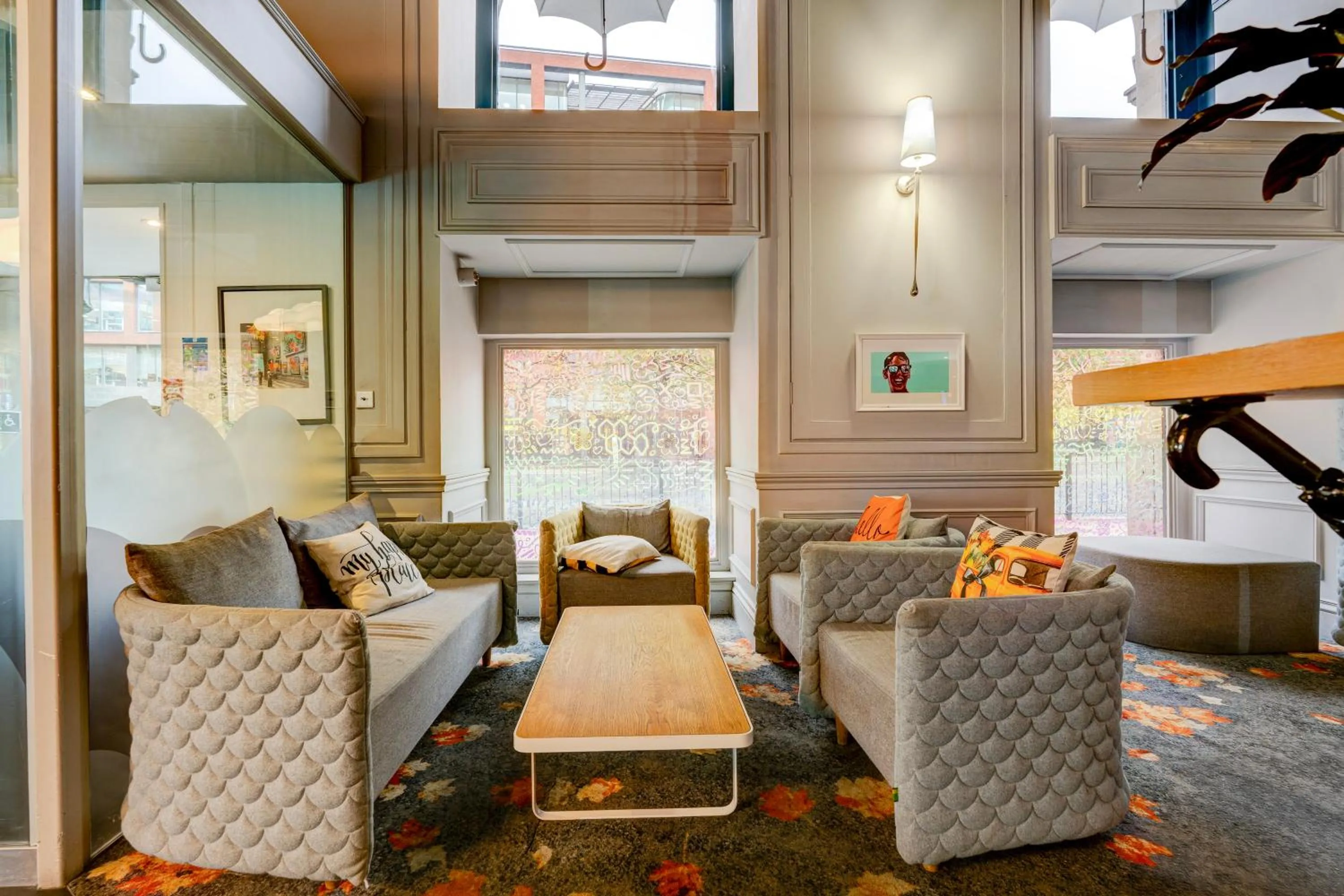 Lobby or reception in Manchester Portland By Sunday