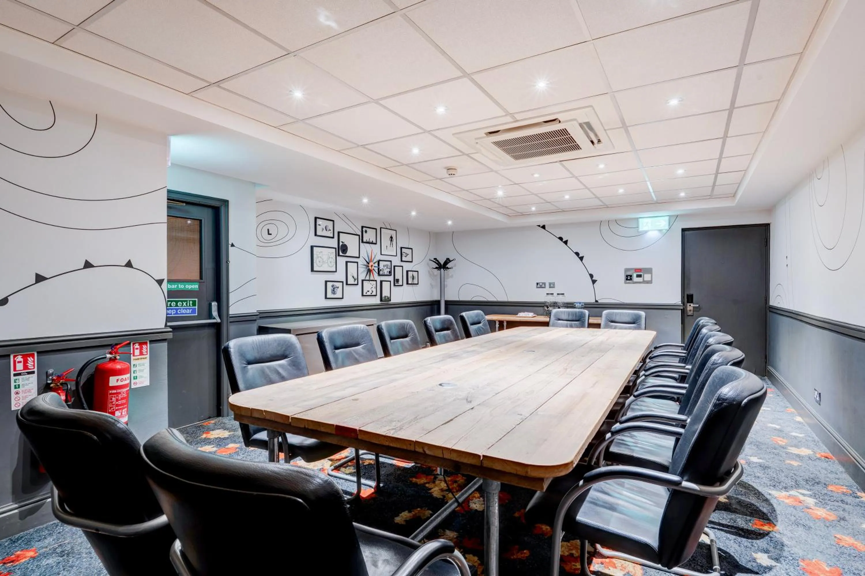 Meeting/conference room in Manchester Portland By Sunday