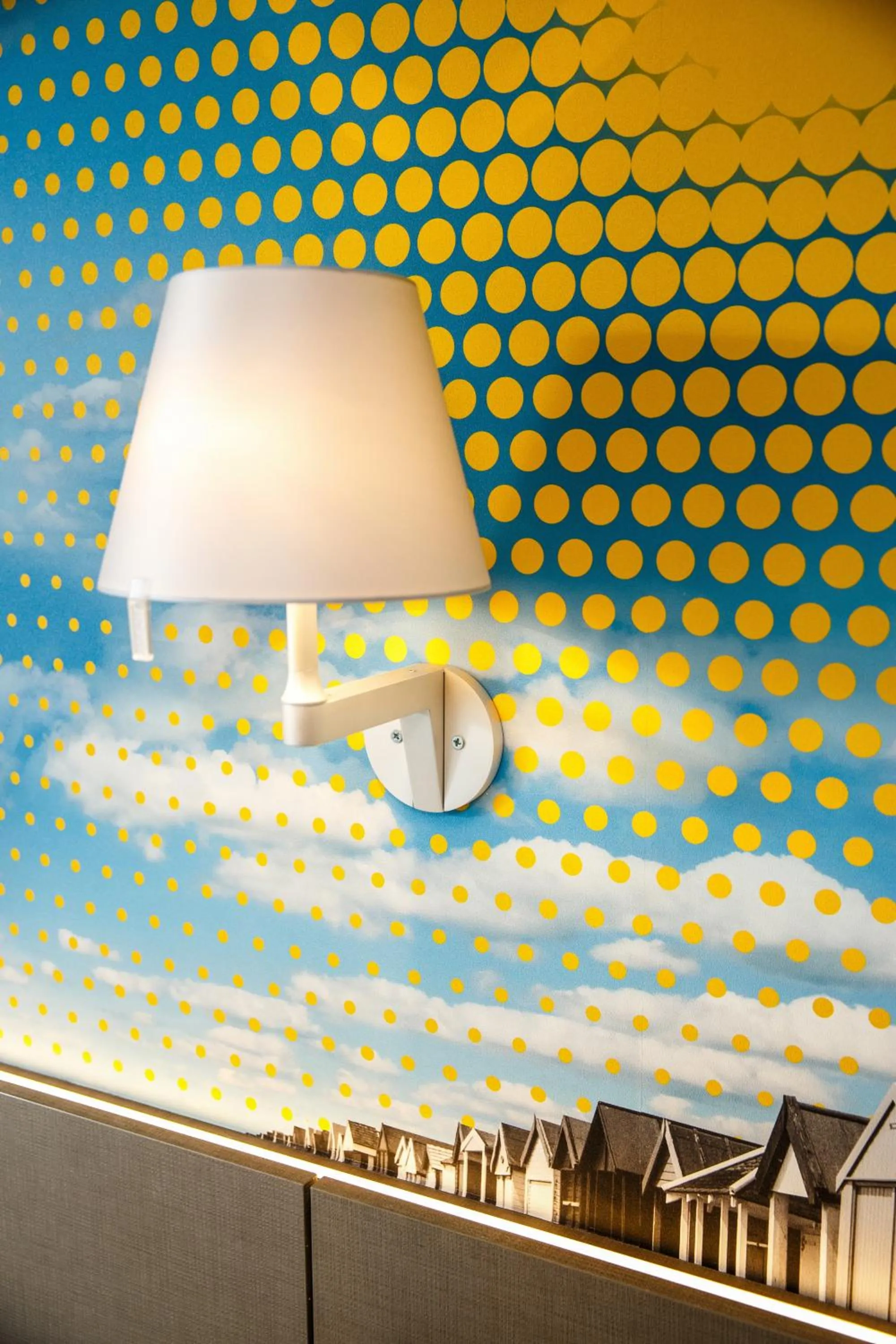 Bed in Manchester Portland By Sunday