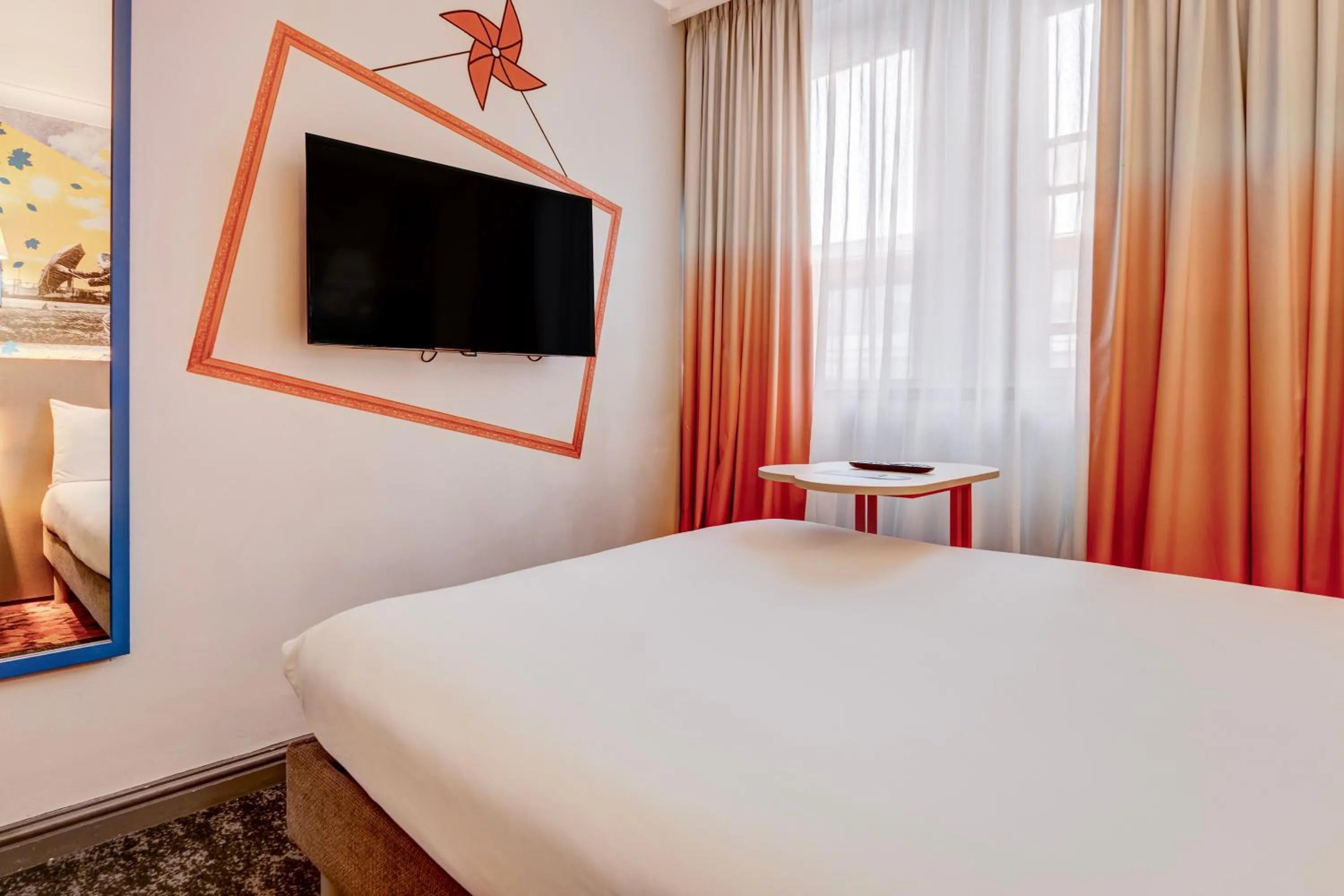 Bed in Manchester Portland By Sunday