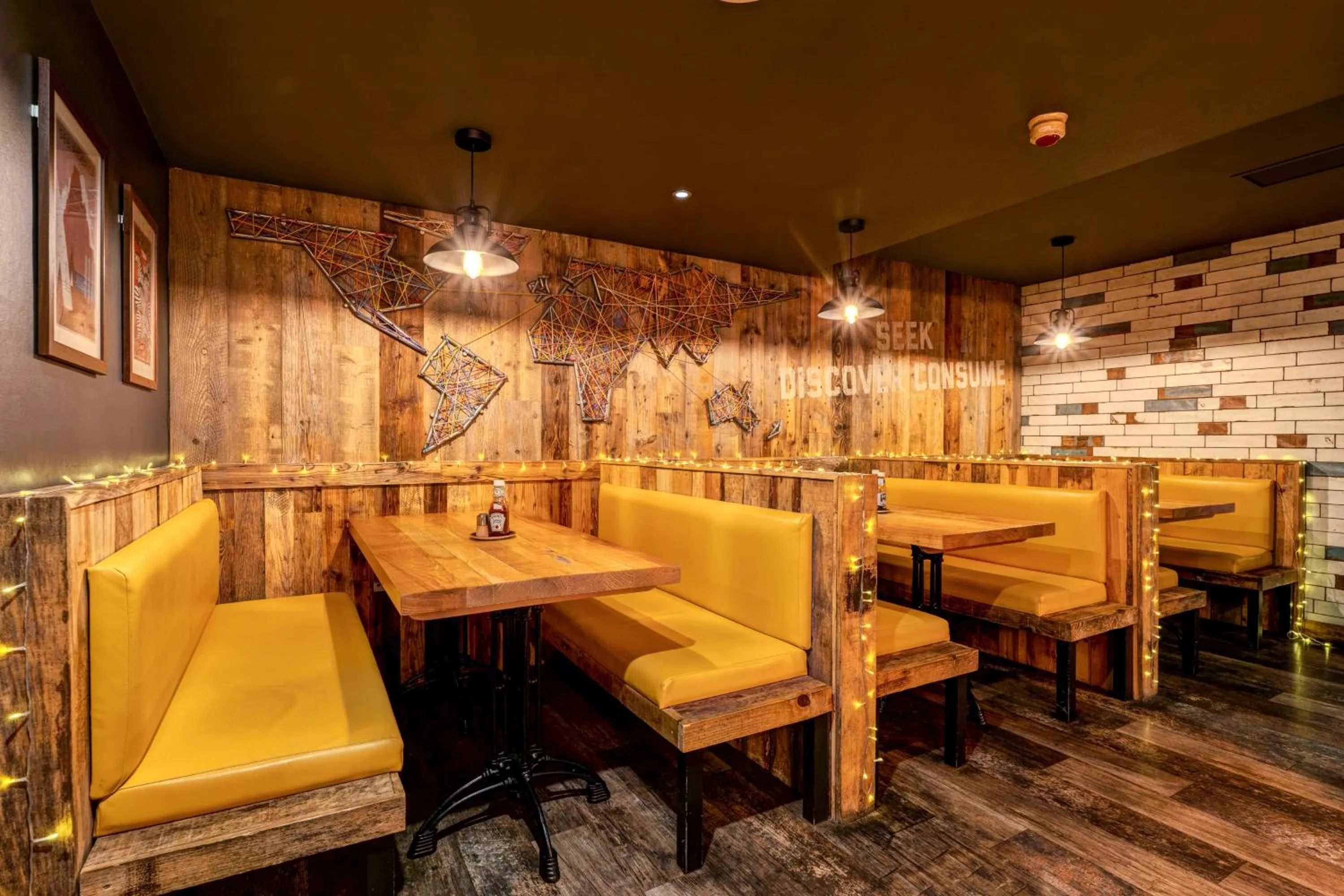 Restaurant/places to eat in Manchester Portland By Sunday