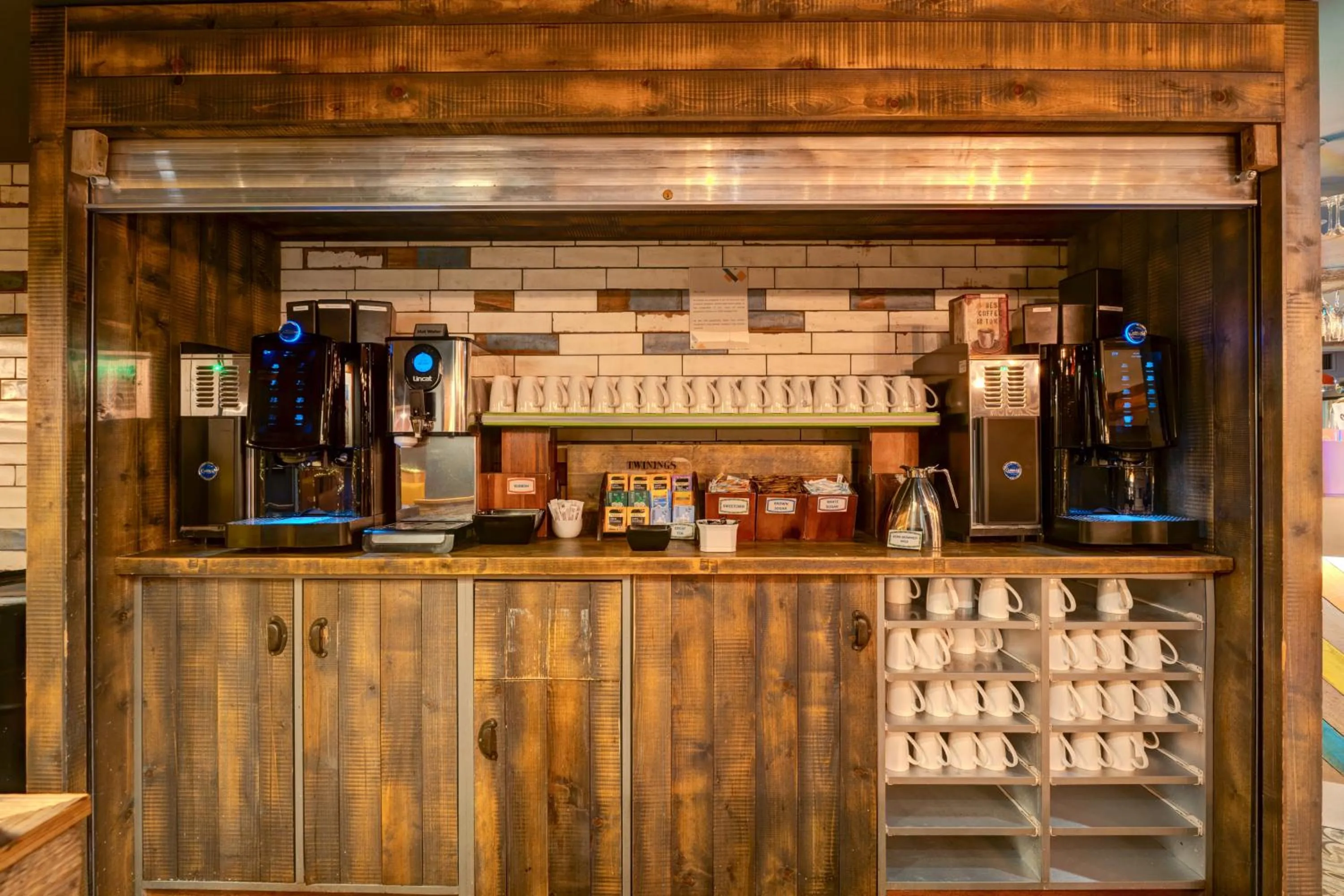 Manchester Portland By Sunday