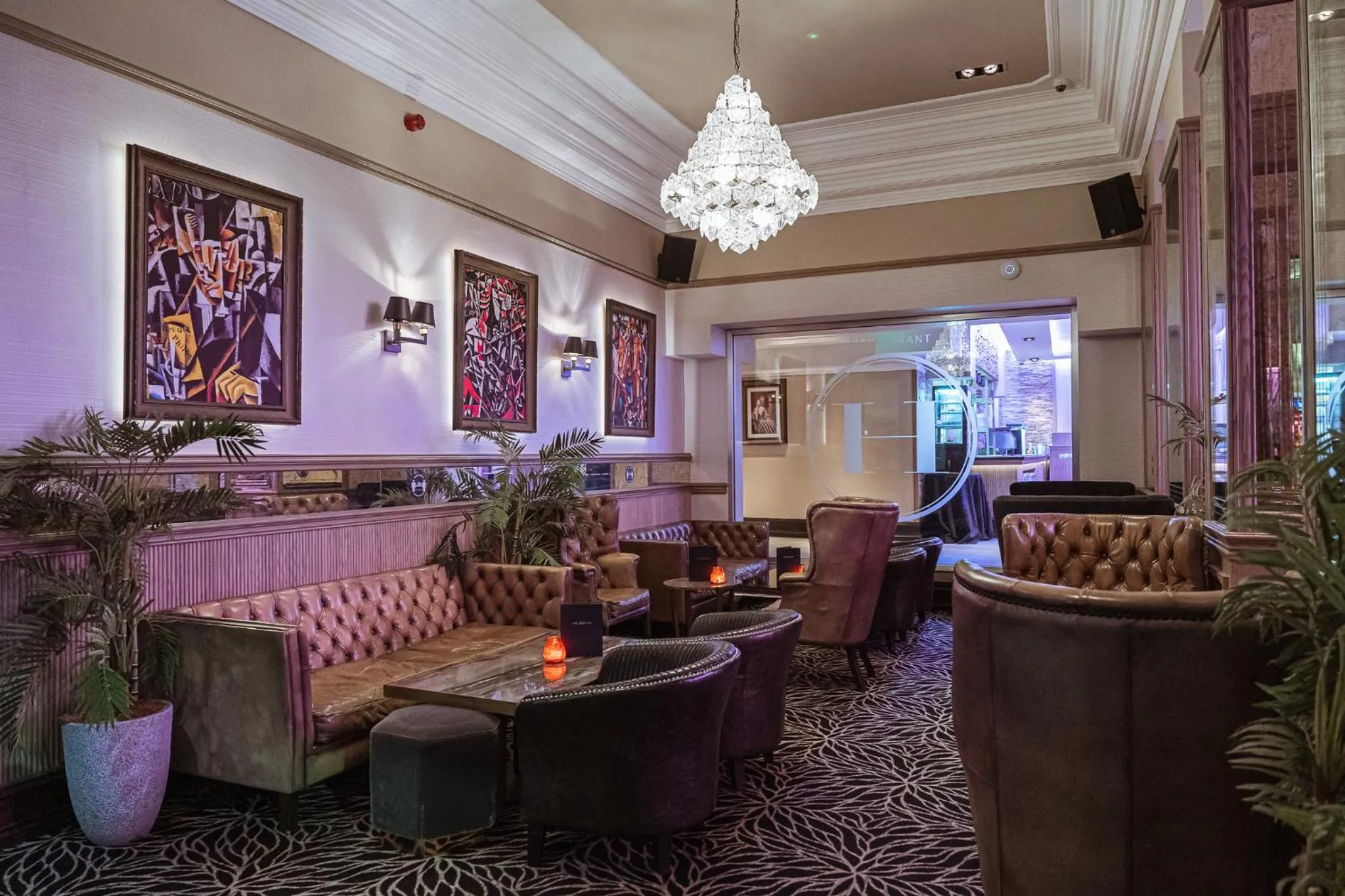 Restaurant/places to eat in The County Hotel Newcastle