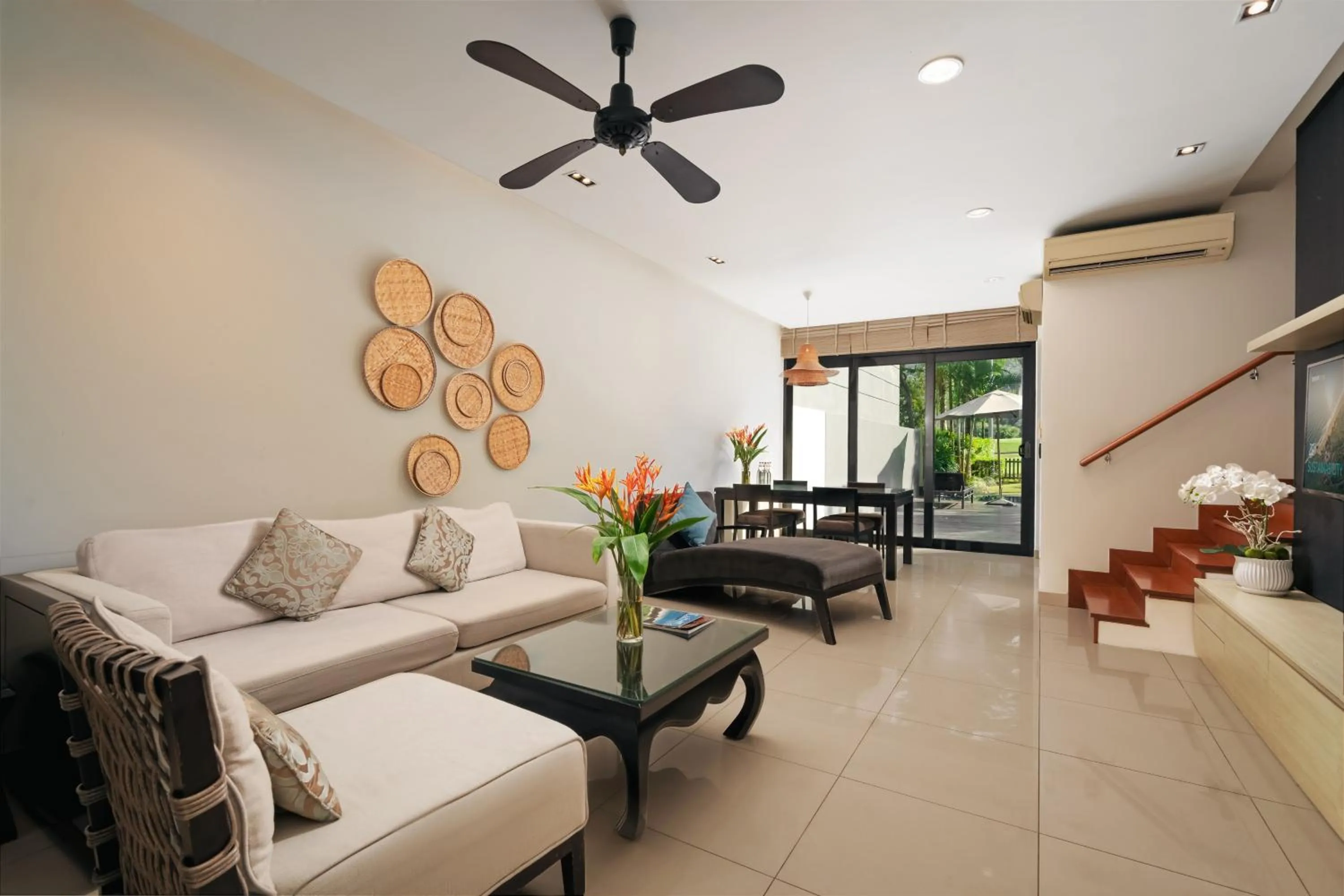 Living room in Laguna Parkside Lăng Cô