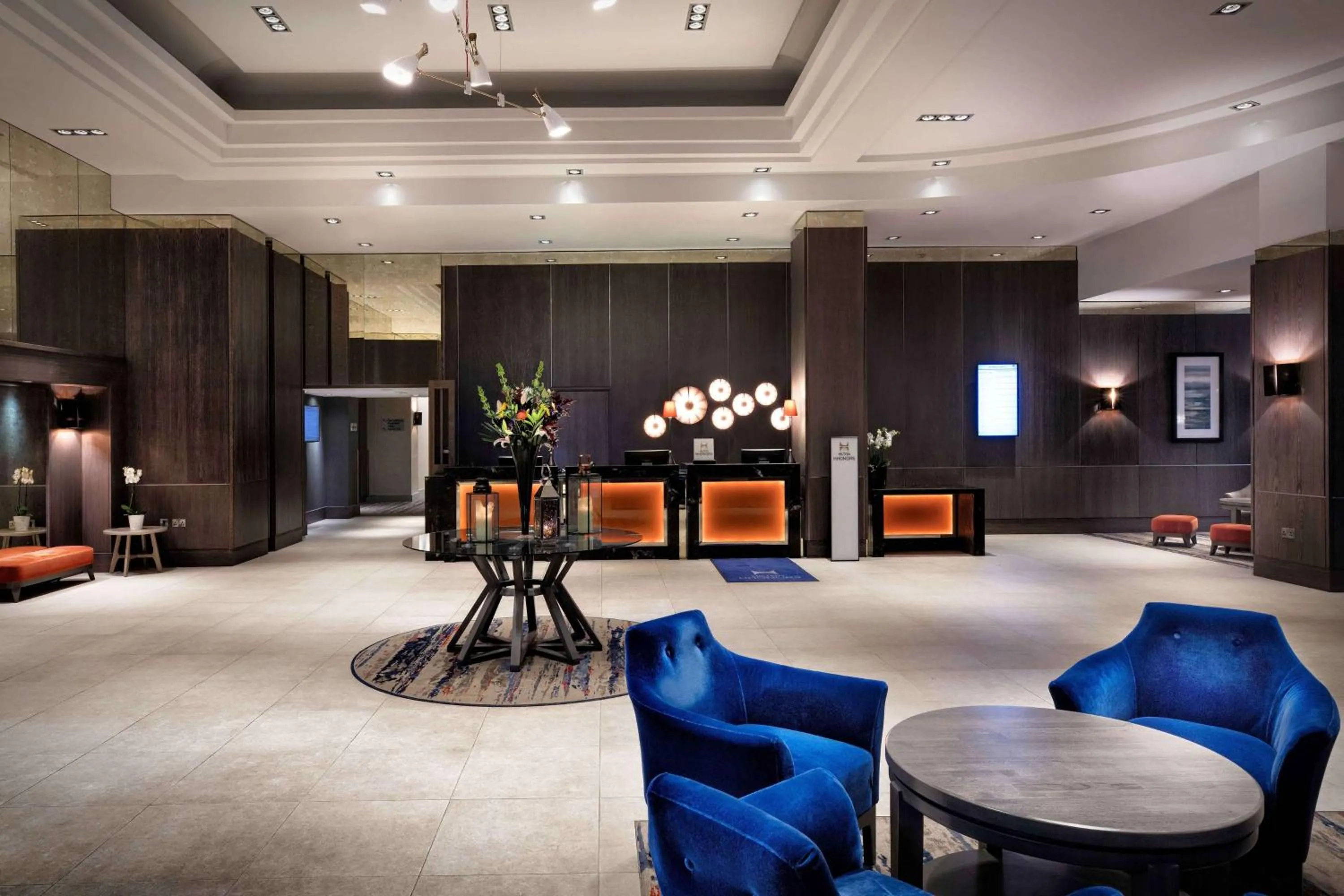 Lobby or reception in DoubleTree by Hilton Glasgow Central
