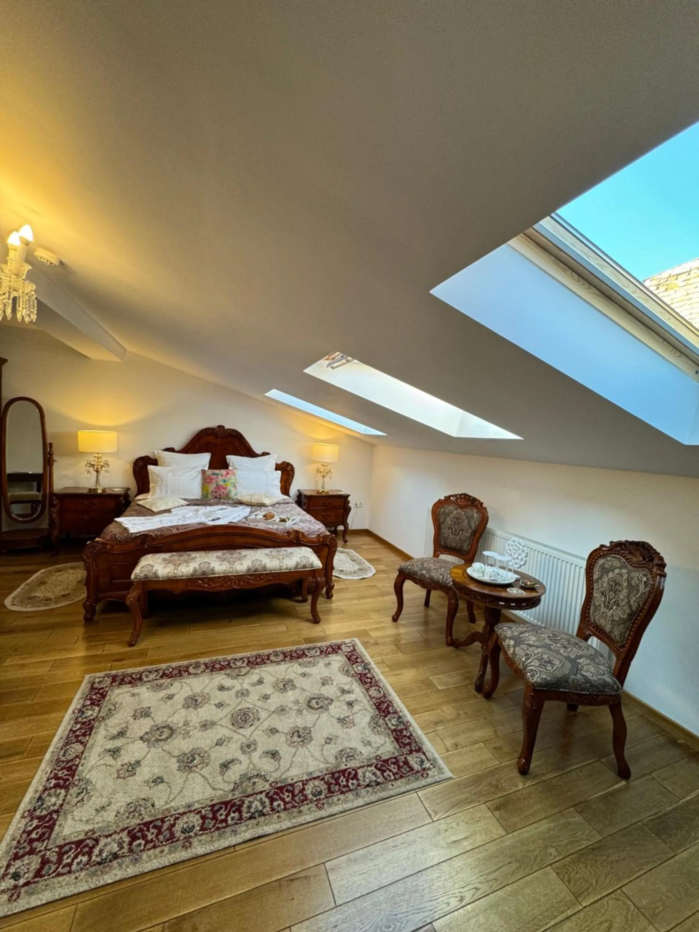 Bed in Cetatea Medievala