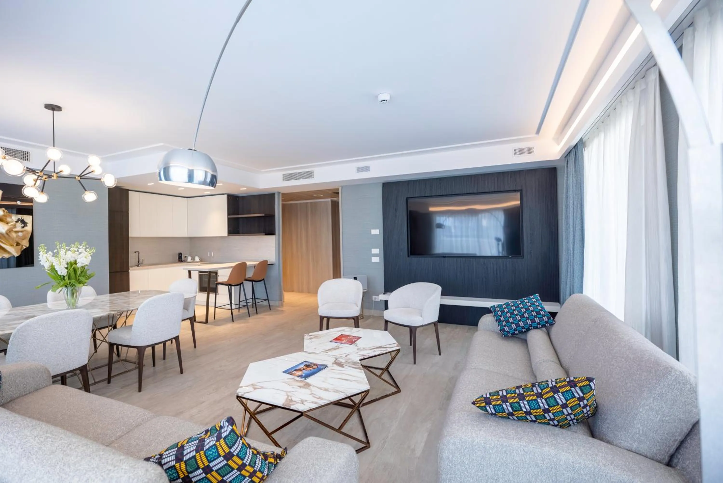 TV and multimedia in Ceccarini 9 home suite home