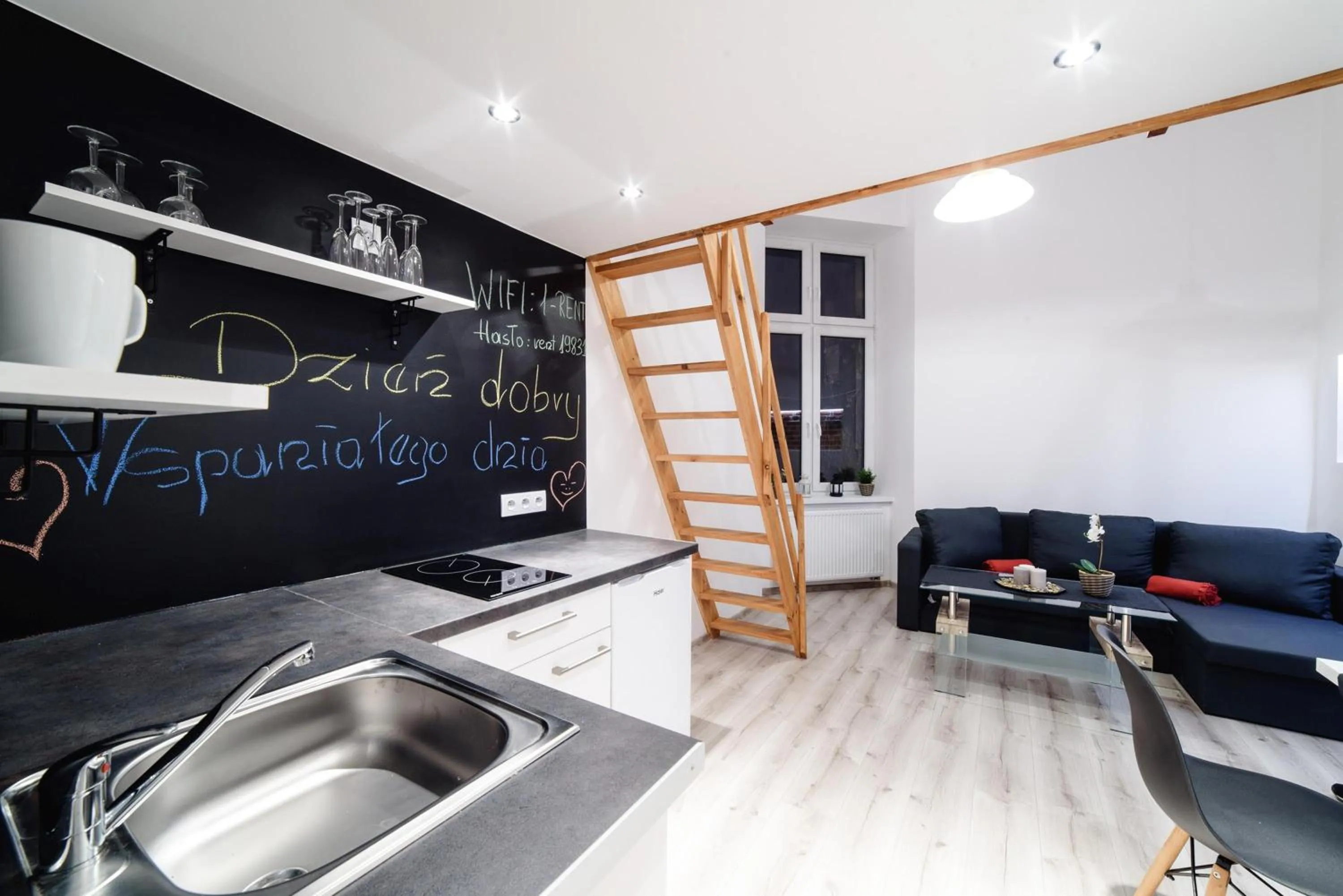 Photo of the whole room in 2 Nights Apartments - great location, right next to Main Rail and Bus Station, 10 min to Main Square by foot