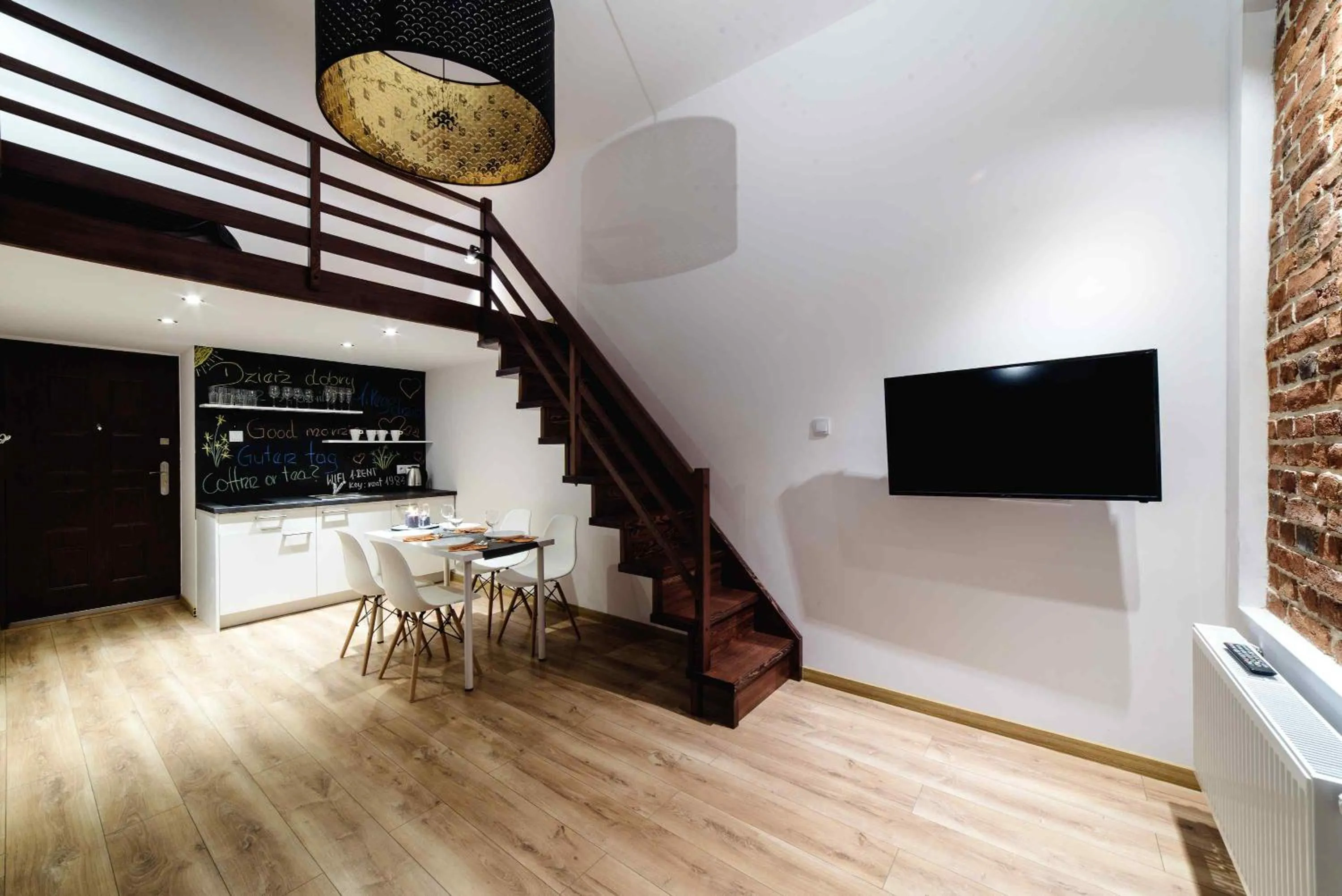 Photo of the whole room in 2 Nights Apartments - great location, right next to Main Rail and Bus Station, 10 min to Main Square by foot