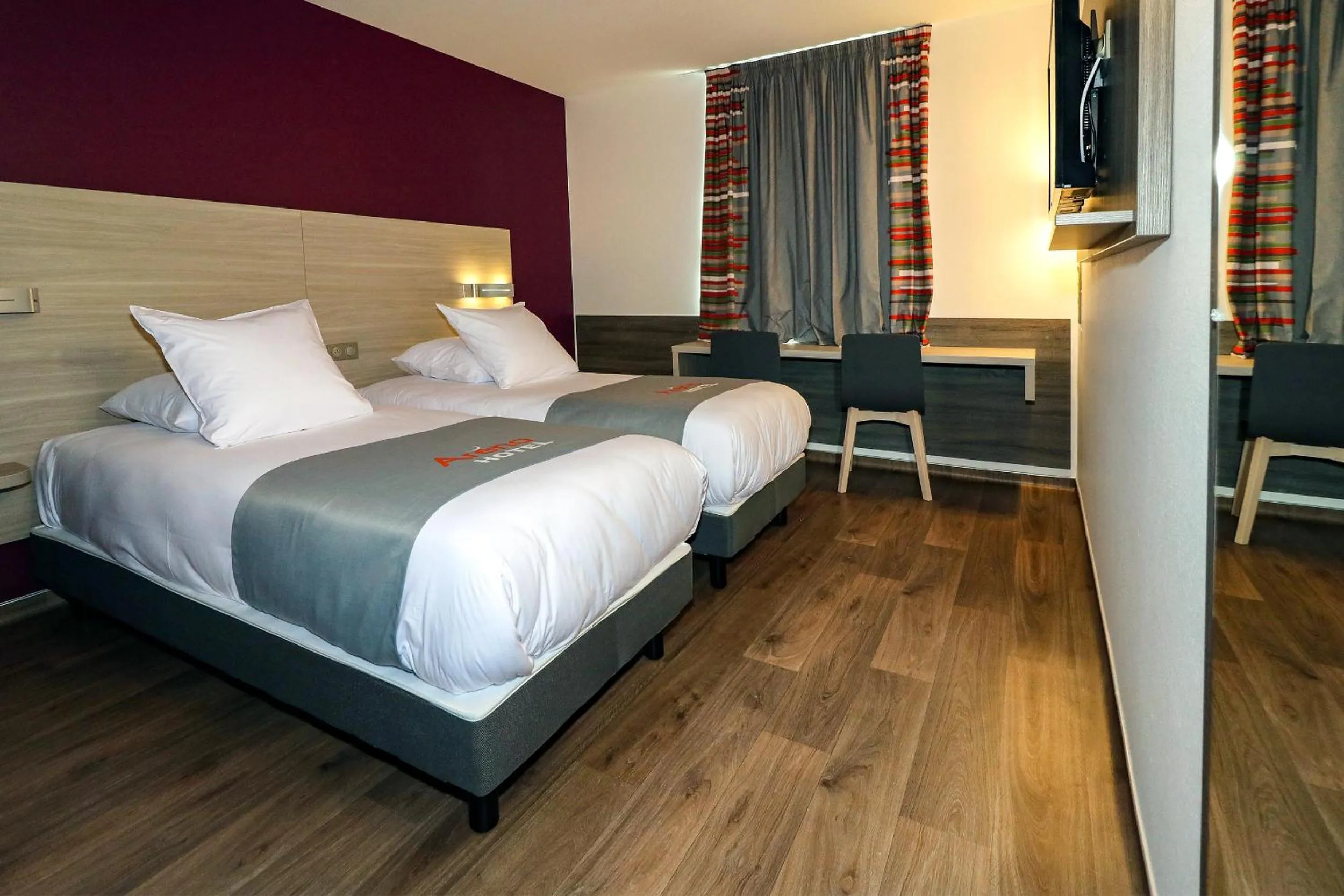 Bed in Hotel Arena Toulouse