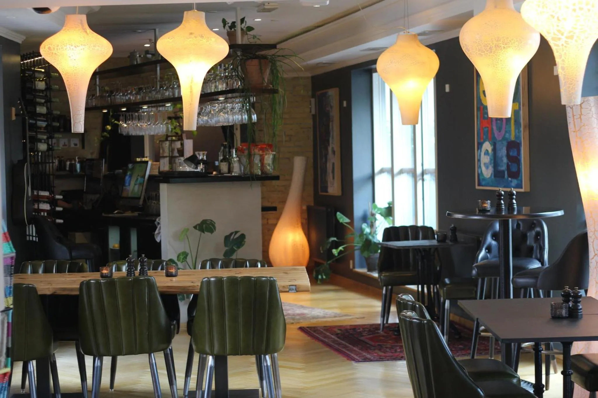 Restaurant/places to eat in 66 Guldsmeden