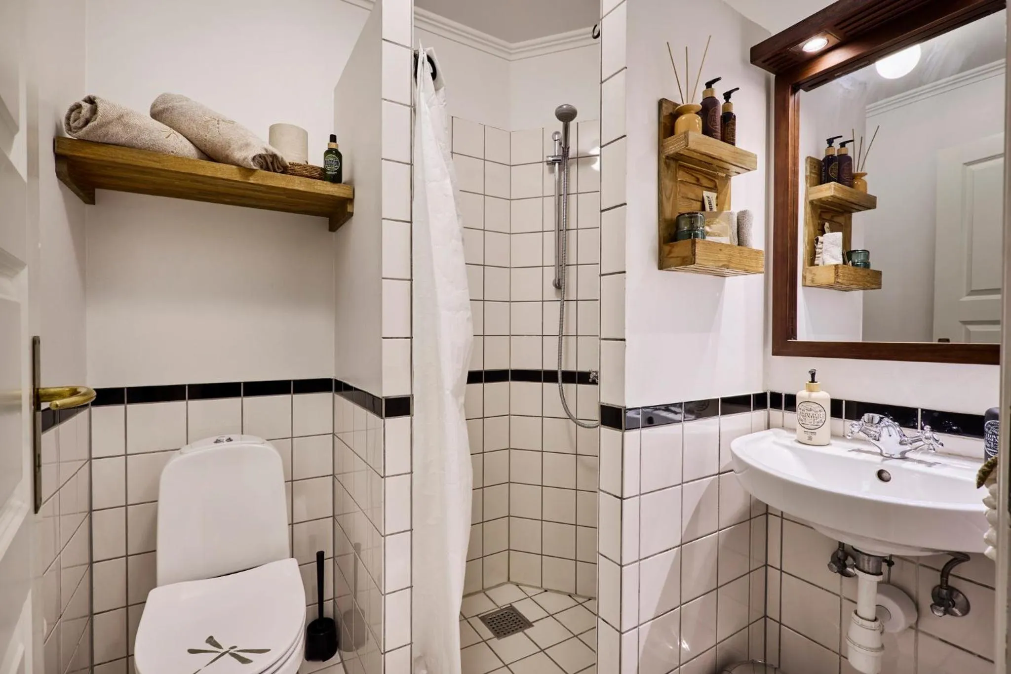 Bathroom in 66 Guldsmeden